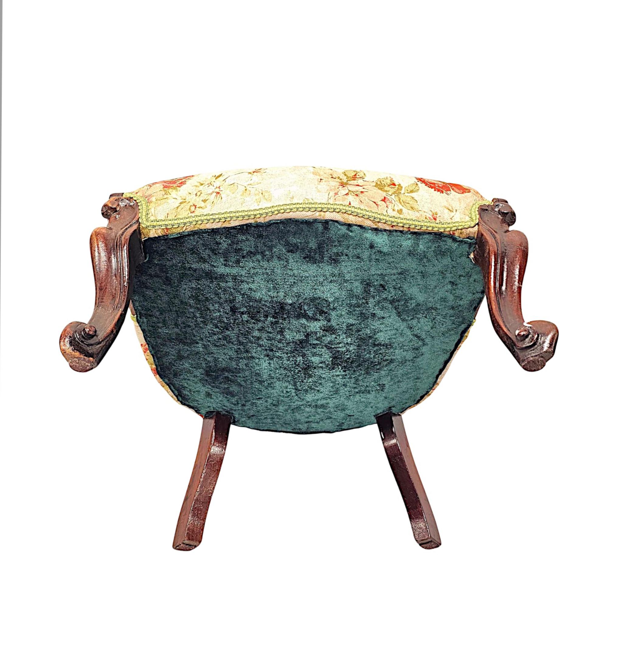 Fabuleuse chaise à bascule du 19ème siècle entièrement restaurée en vente 1