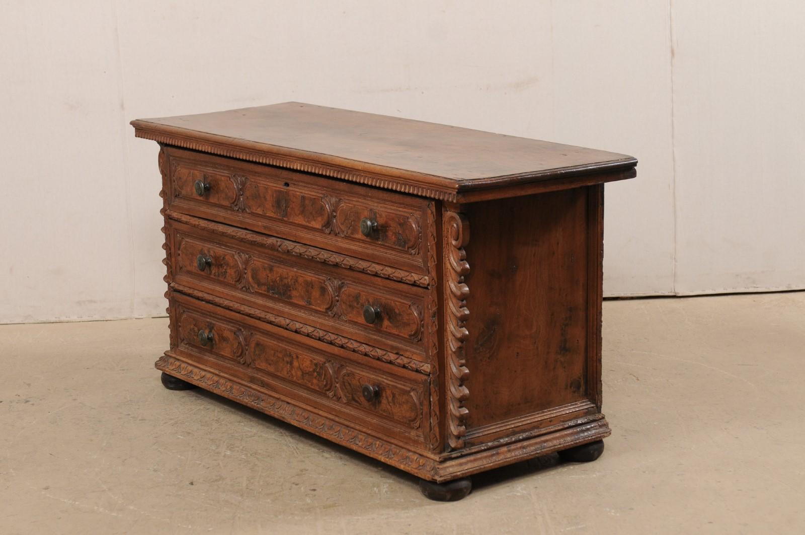 Fabulous Italian Early 18th C. Walnut Chest of Drawers Beautifully Carved 6