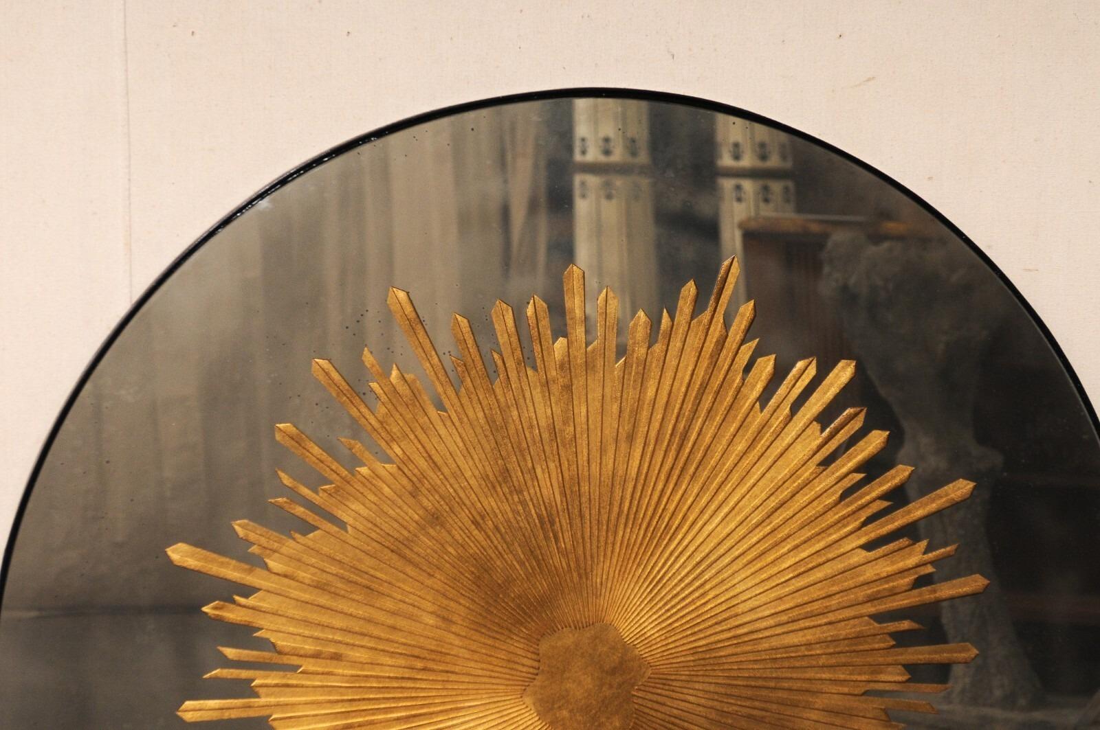 A Fabulous Round-Shaped Verre Églomisé Gold Sunburst Mirror, 4 Ft Diameter For Sale 3
