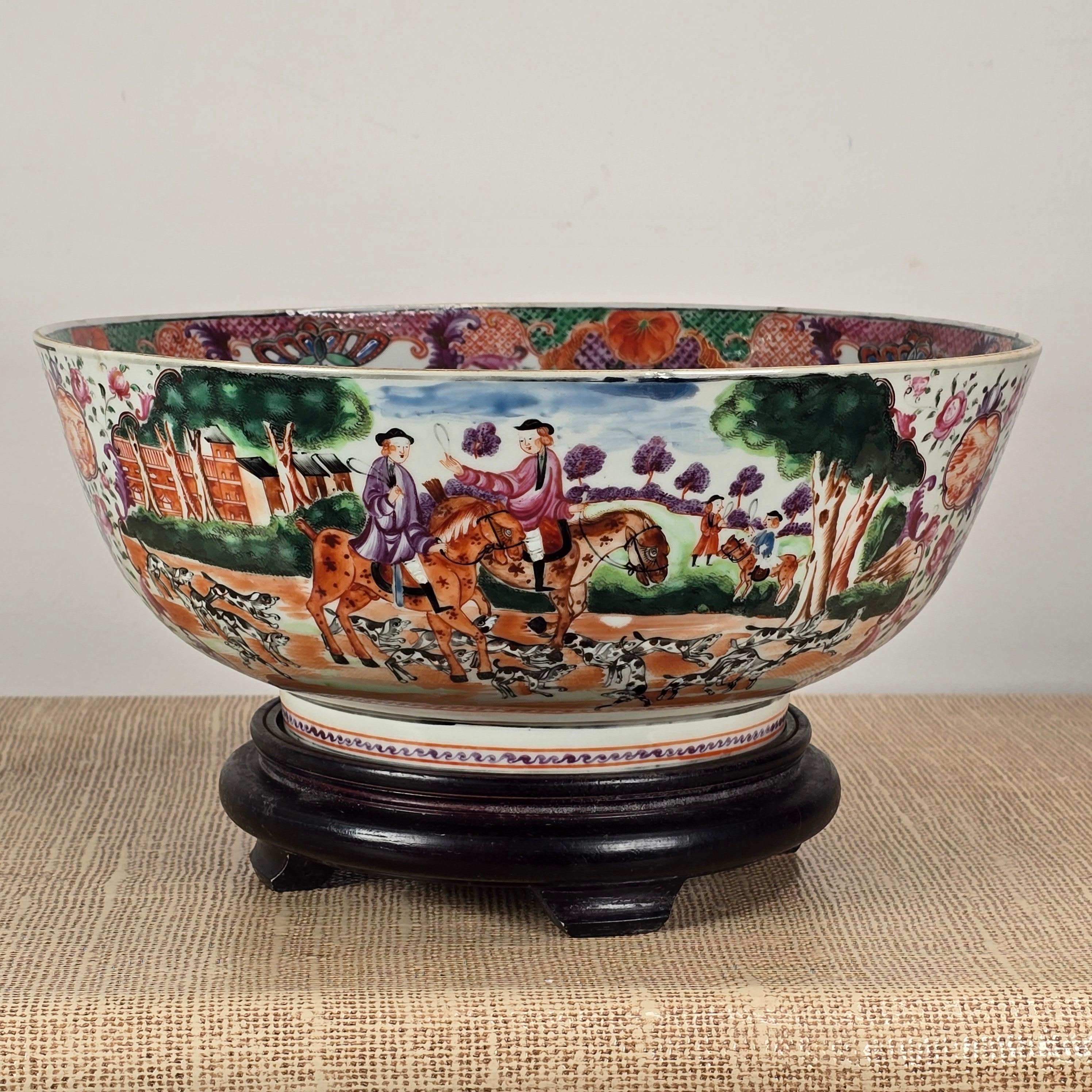 Chinese Export A Famille Rose 'hunt scene' Punch Bowl Qianlong Period For Sale