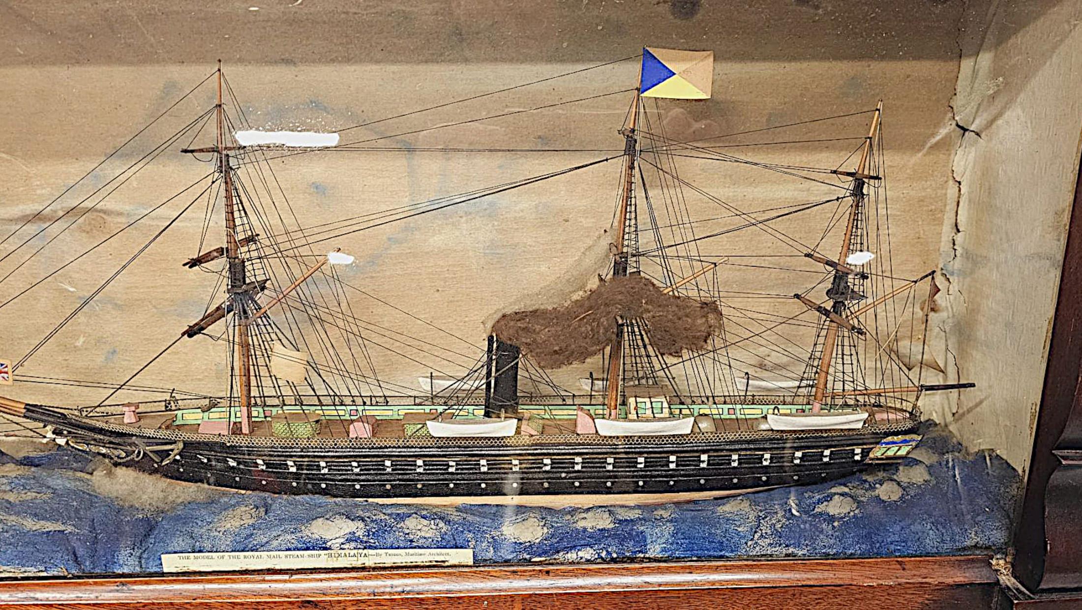 Anglais Fantastique modèle en coffret du 19e siècle du navire à vapeur royal 