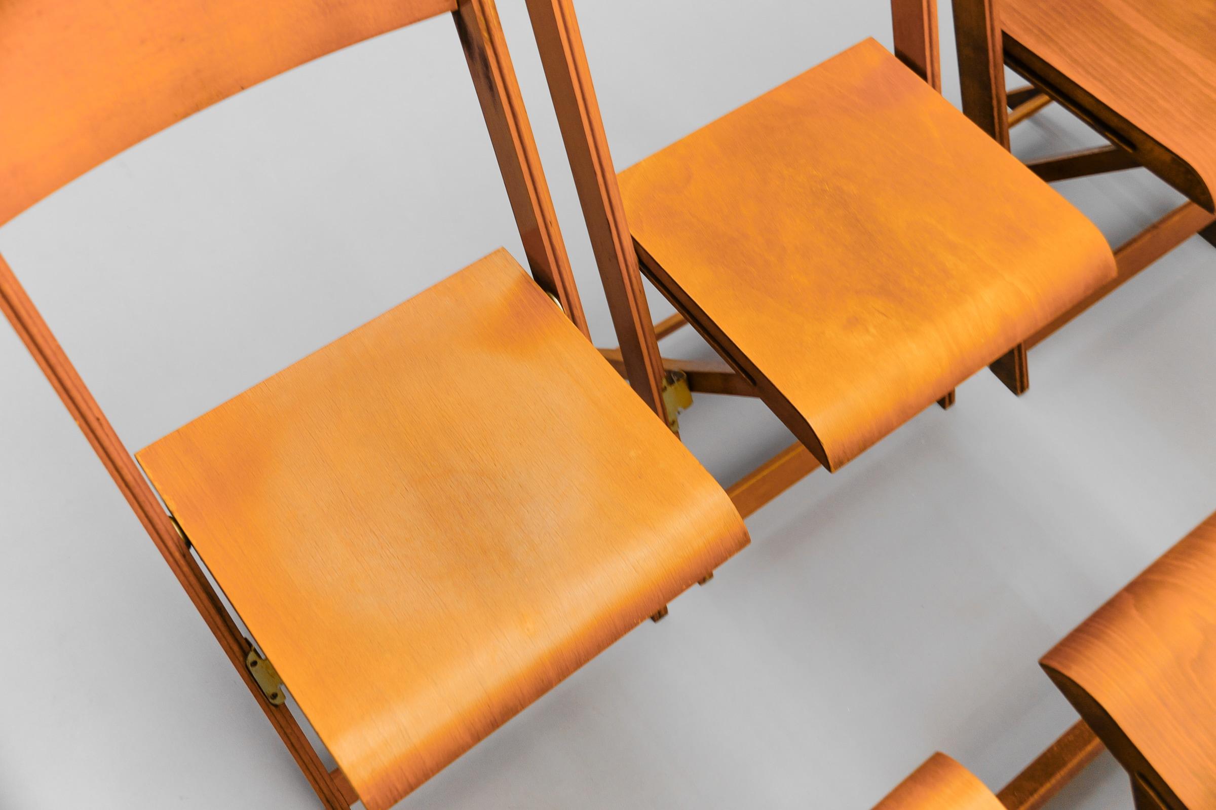 Mid-20th Century A Fantastic Set of 6 German Cinema Wooden Folding Chairs from the 40s / 50s