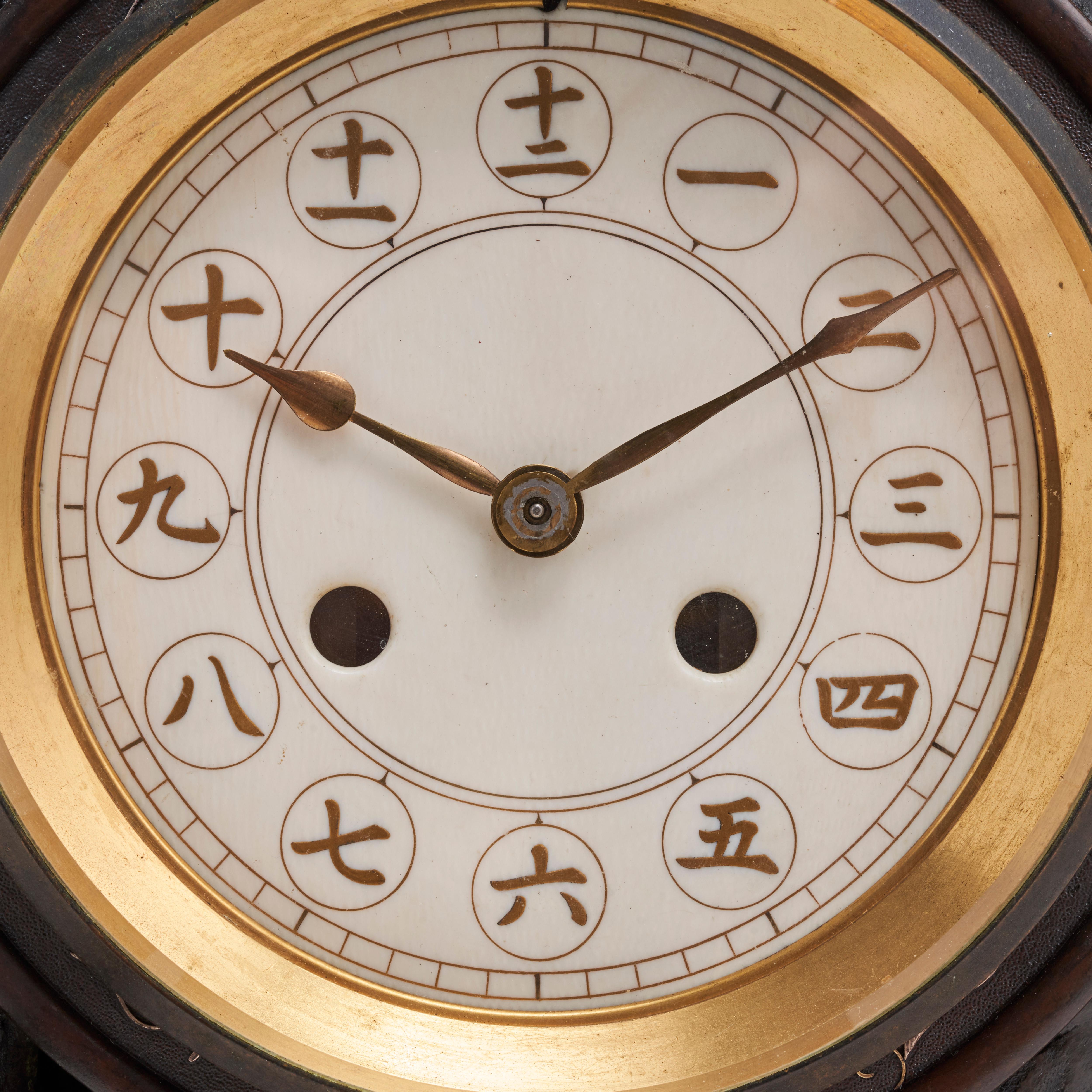 A fascinating antique Japanese Bronze clock depicting a troop of monkeys (Circa For Sale 11