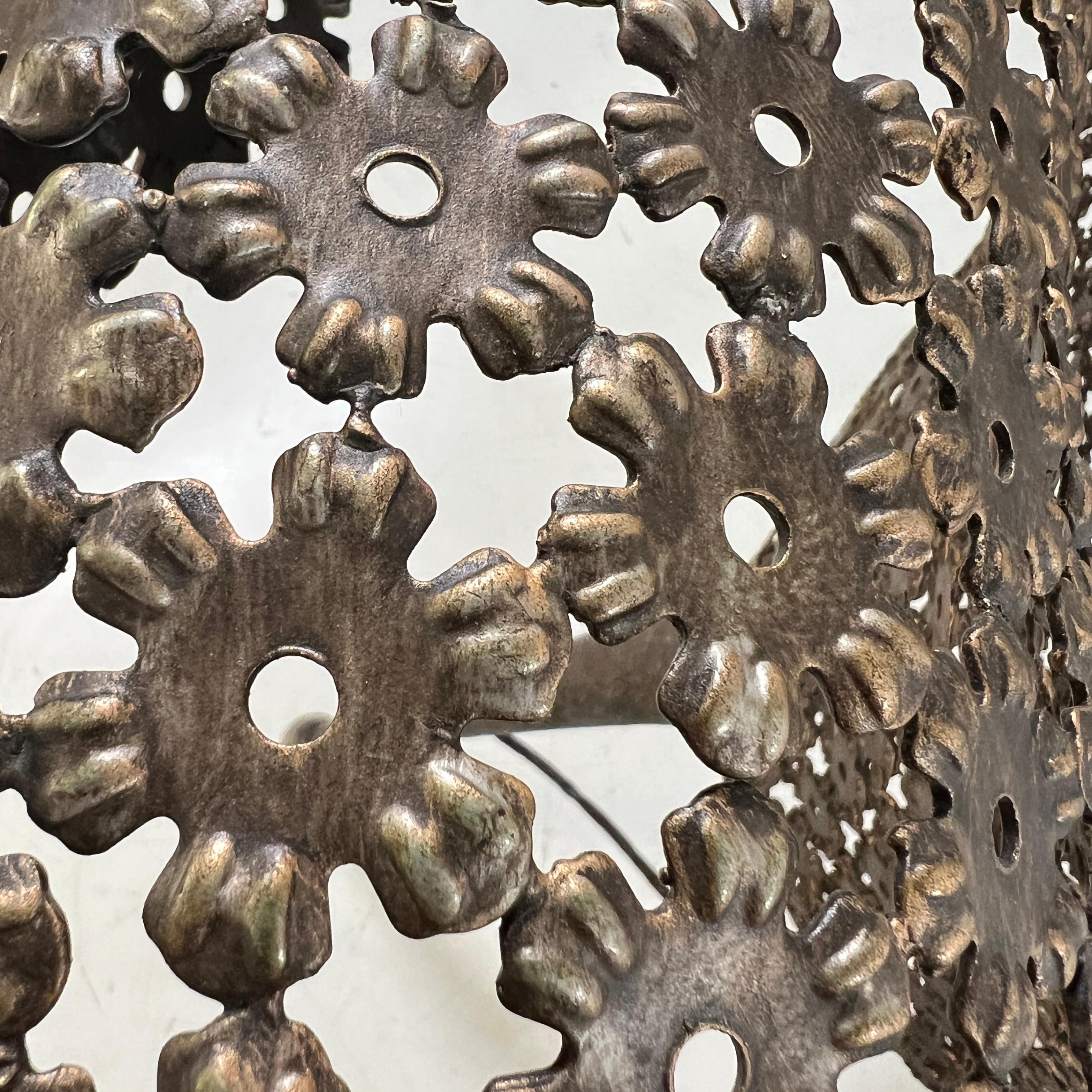 Fauteuil à Corbeille Bronzierter Stahlstuhl von Raymond Morales, Frankreich, ca. 1990s (Ende des 20. Jahrhunderts) im Angebot