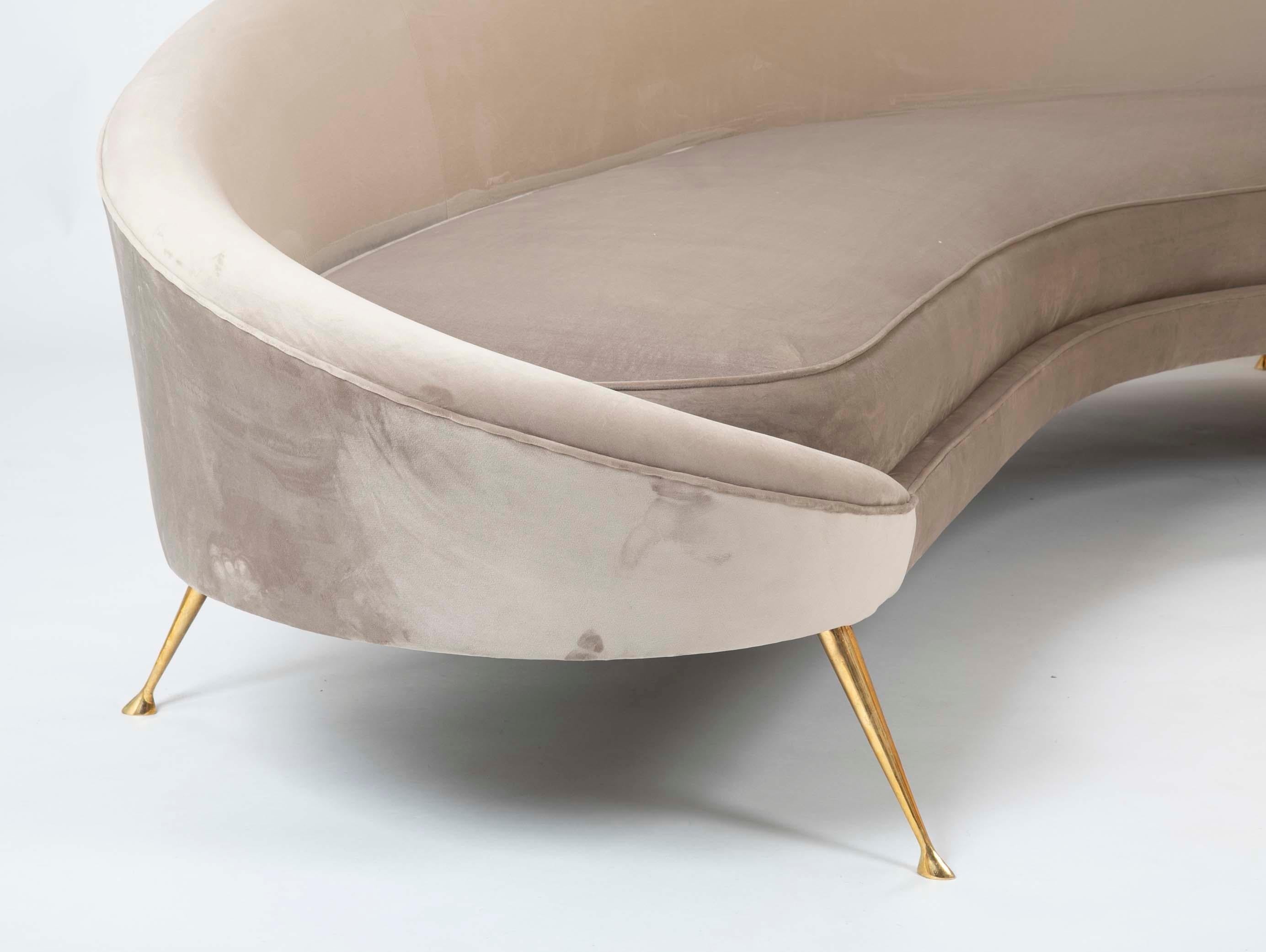 Federico Munari Sofa in Velvet 3