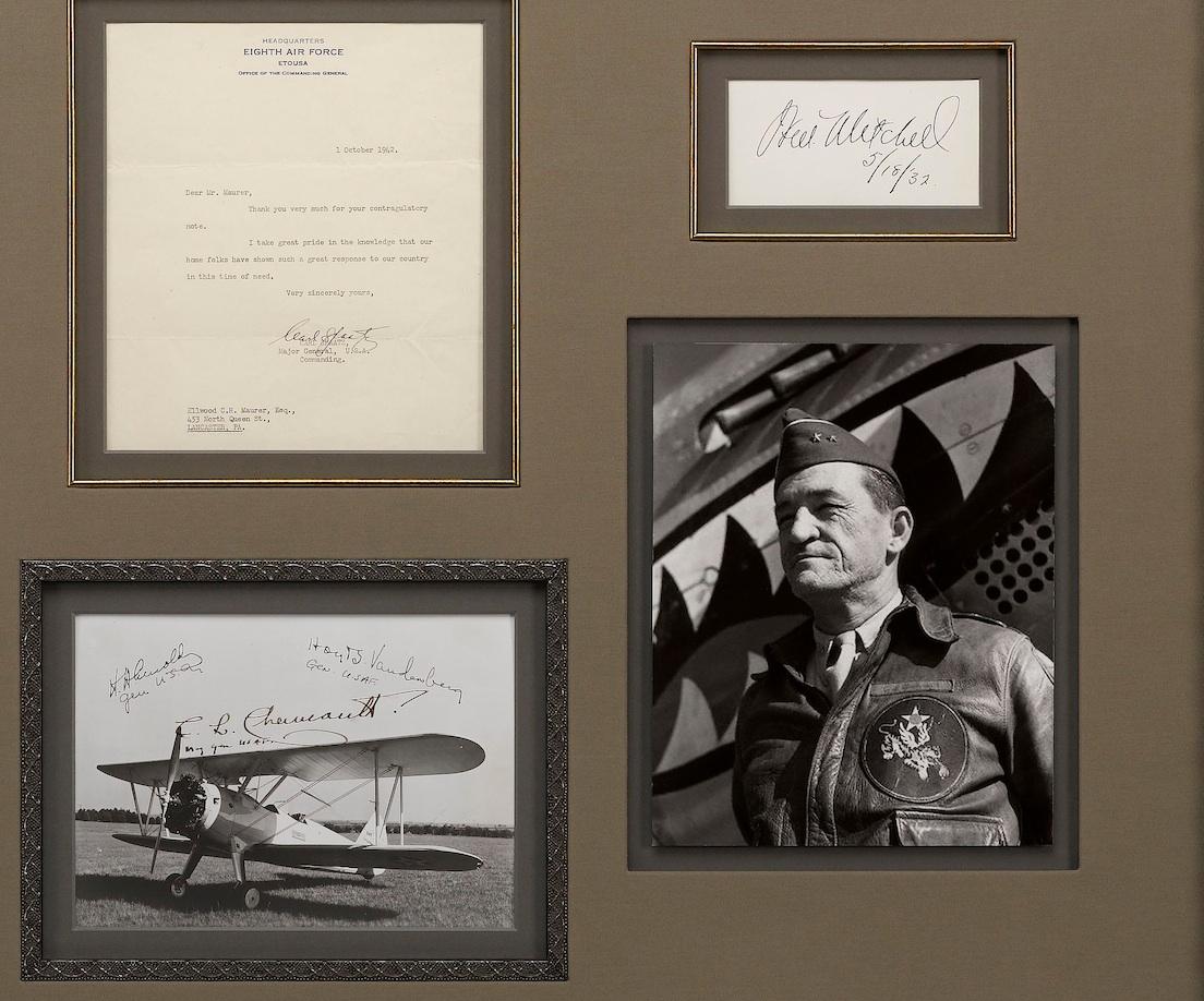 Papier Capitaines de l'armée de l'air de la Première et de la Seconde Guerre mondiale, signatures originales en vente