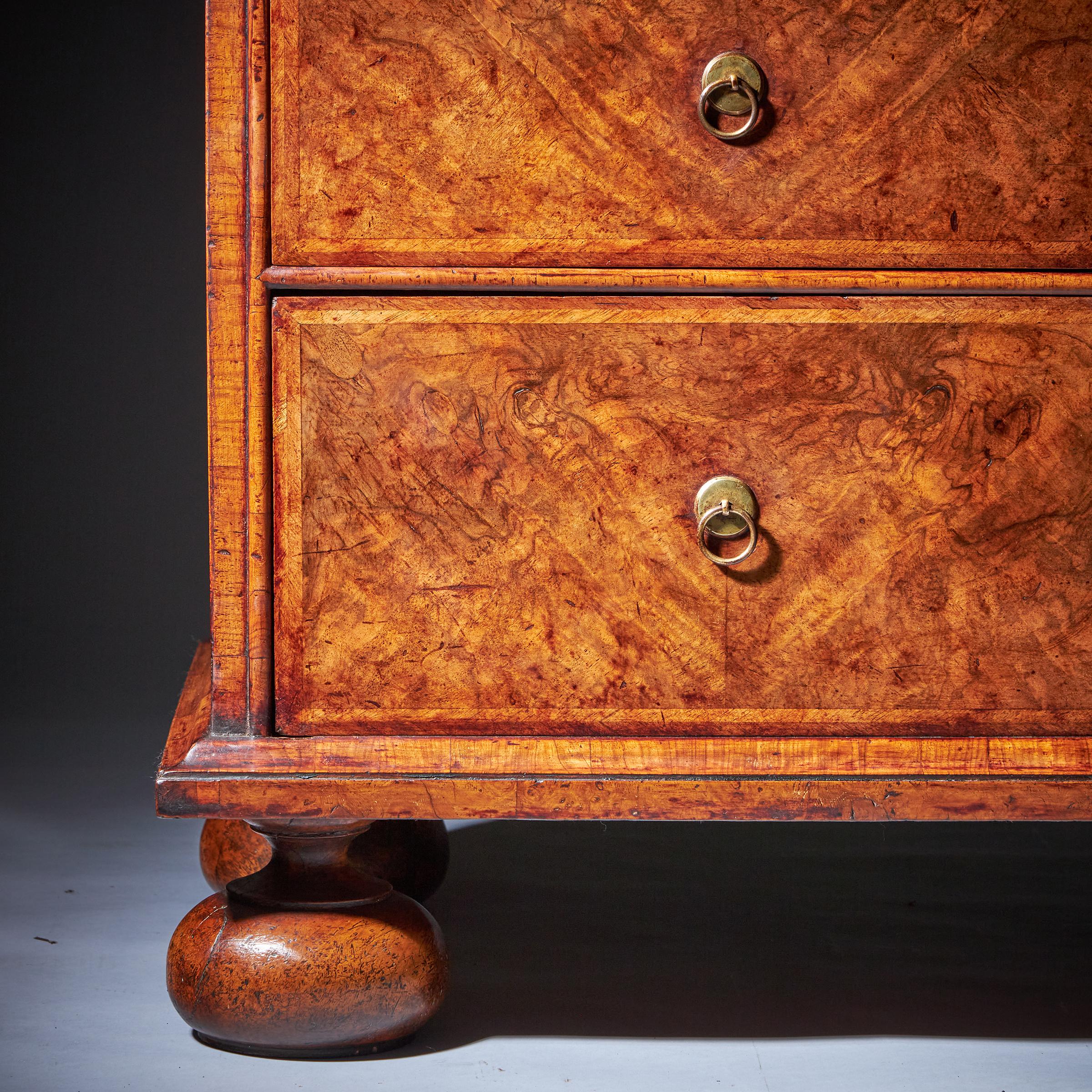 Fine 17th Century William and Mary Burl Walnut Cabinet on Chest, Circa 1690 For Sale 5