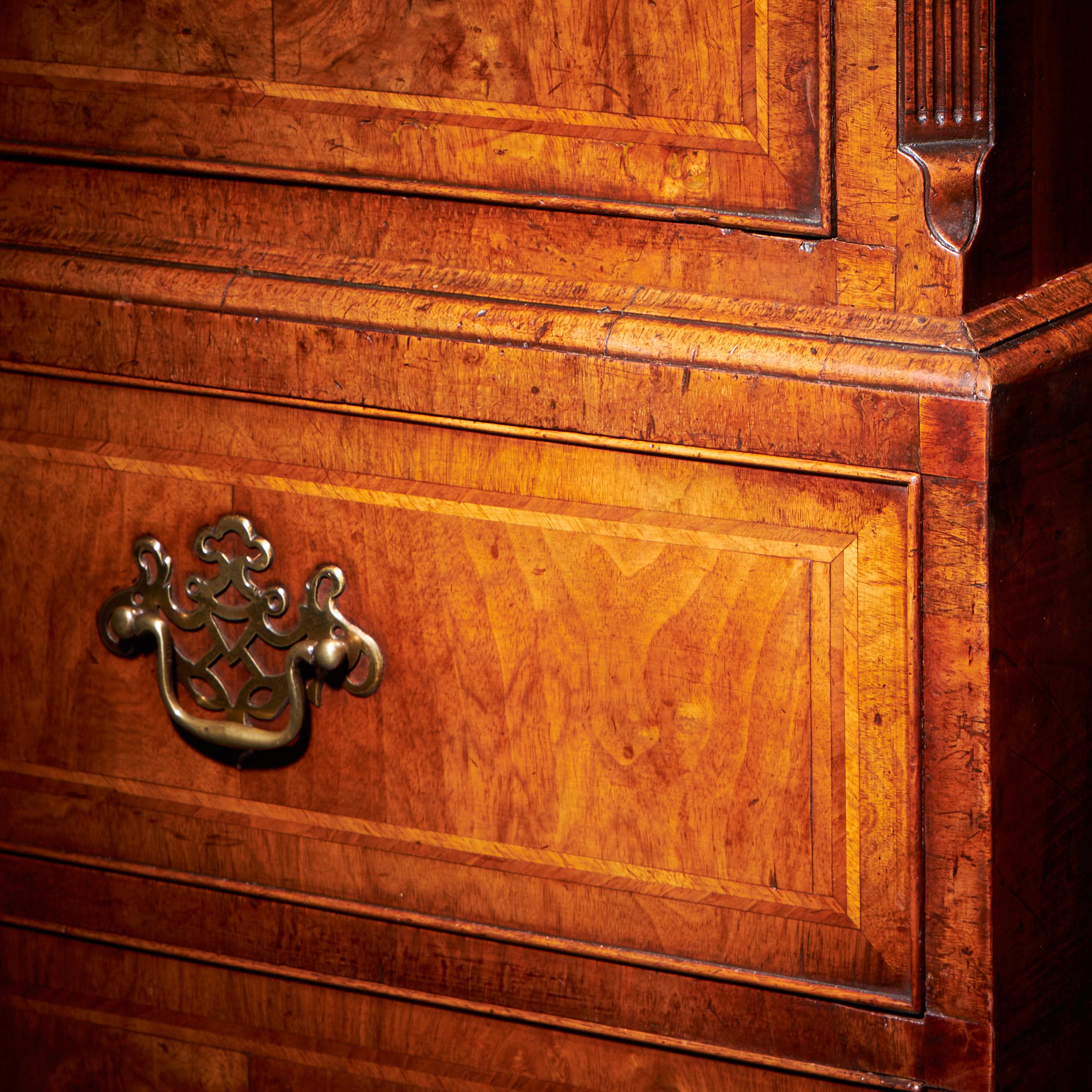 A Fine 18th Century George II Figured Walnut Chest on Chest or Tallboy, 1740 For Sale 6