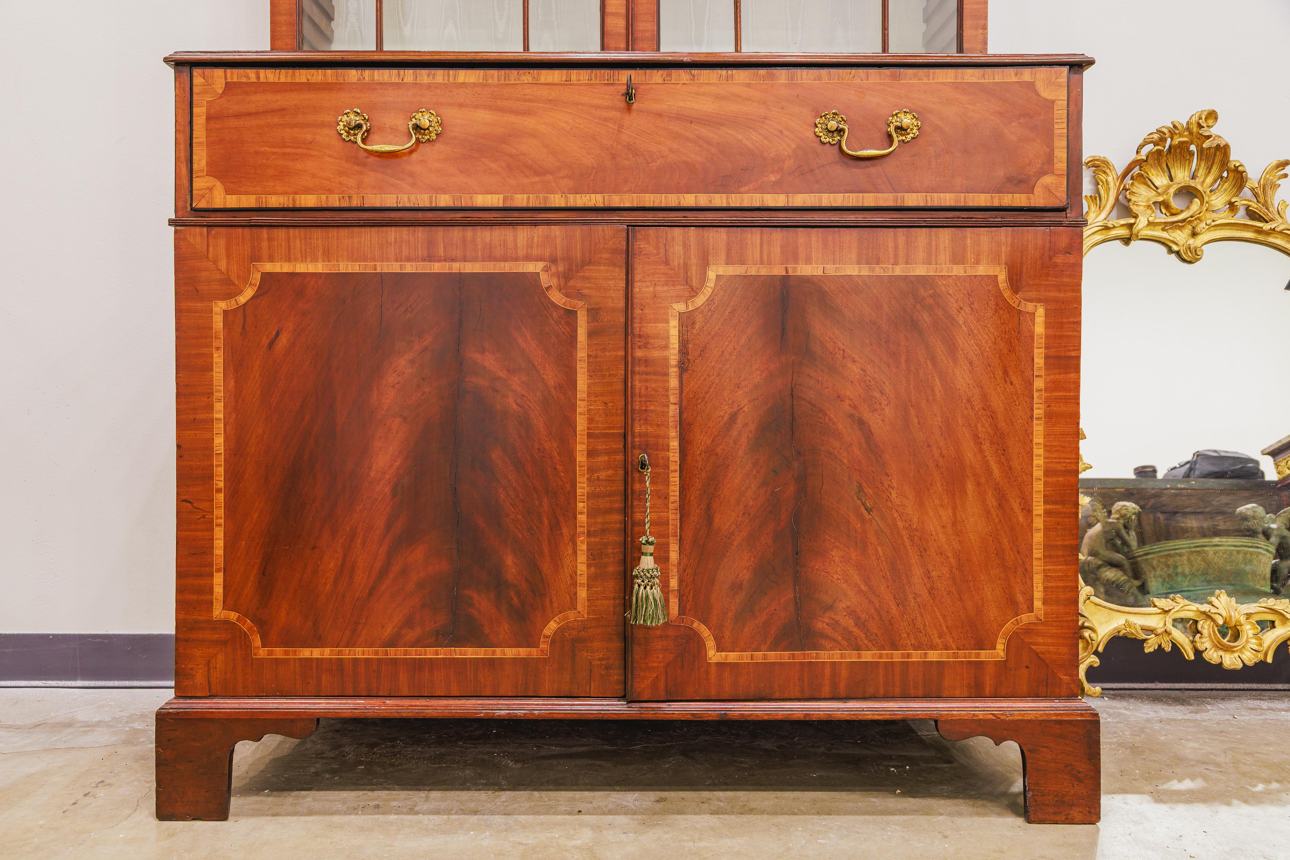 18th Century A fine 18th century Scottish Regency mahogany and satinwood inlayed secretary For Sale