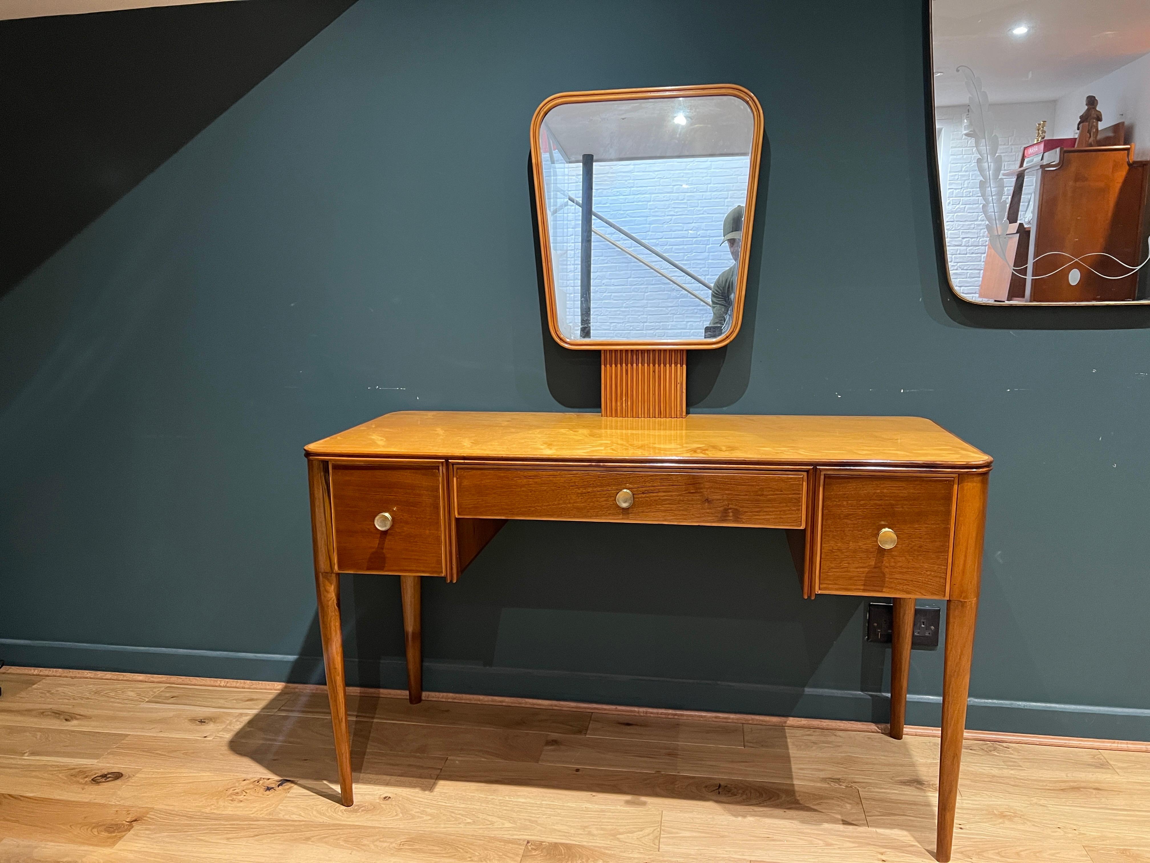 1950s dressing table