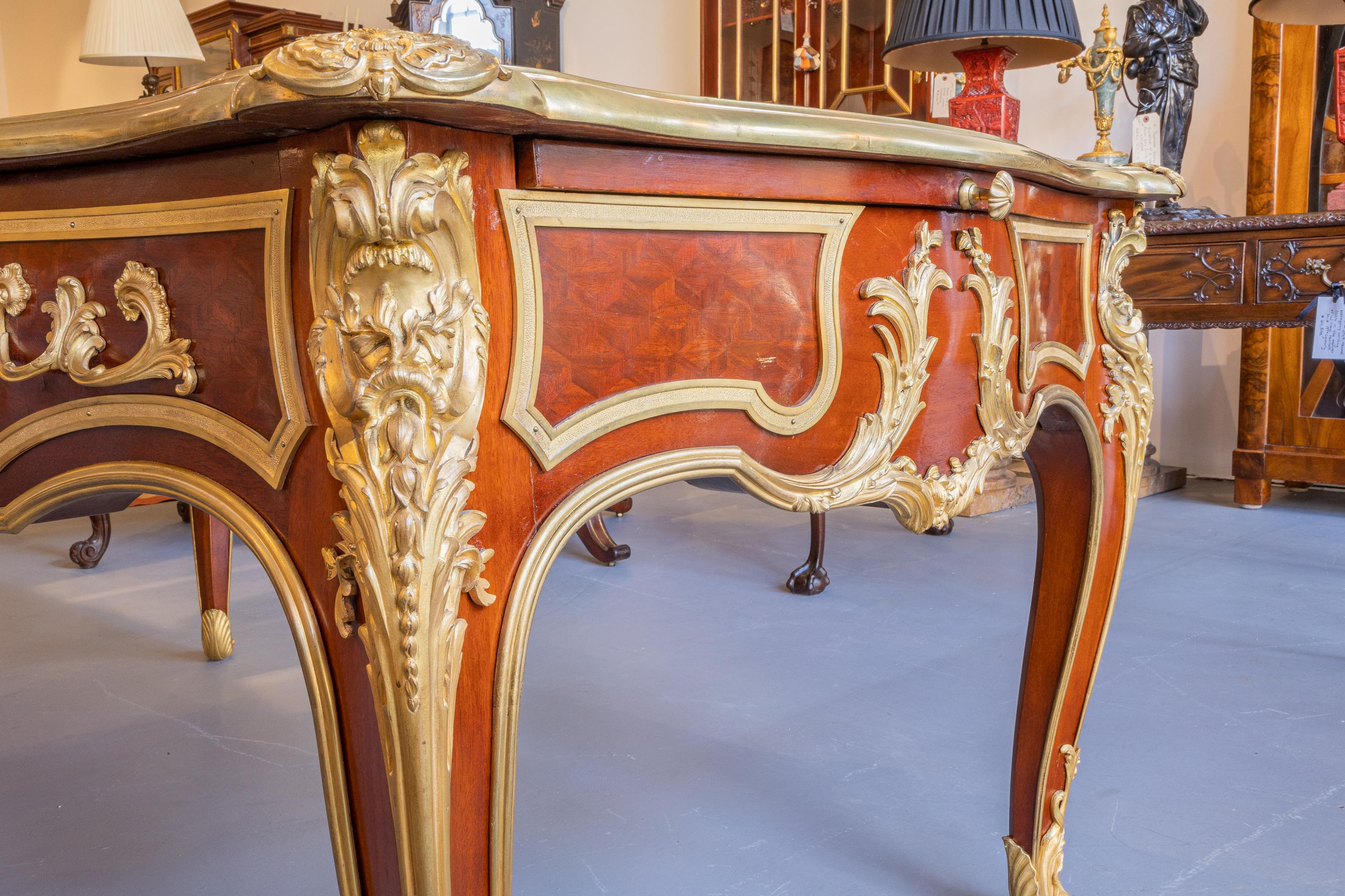 A fine 19th c French Louis XV signed Bureau Plat  For Sale 1