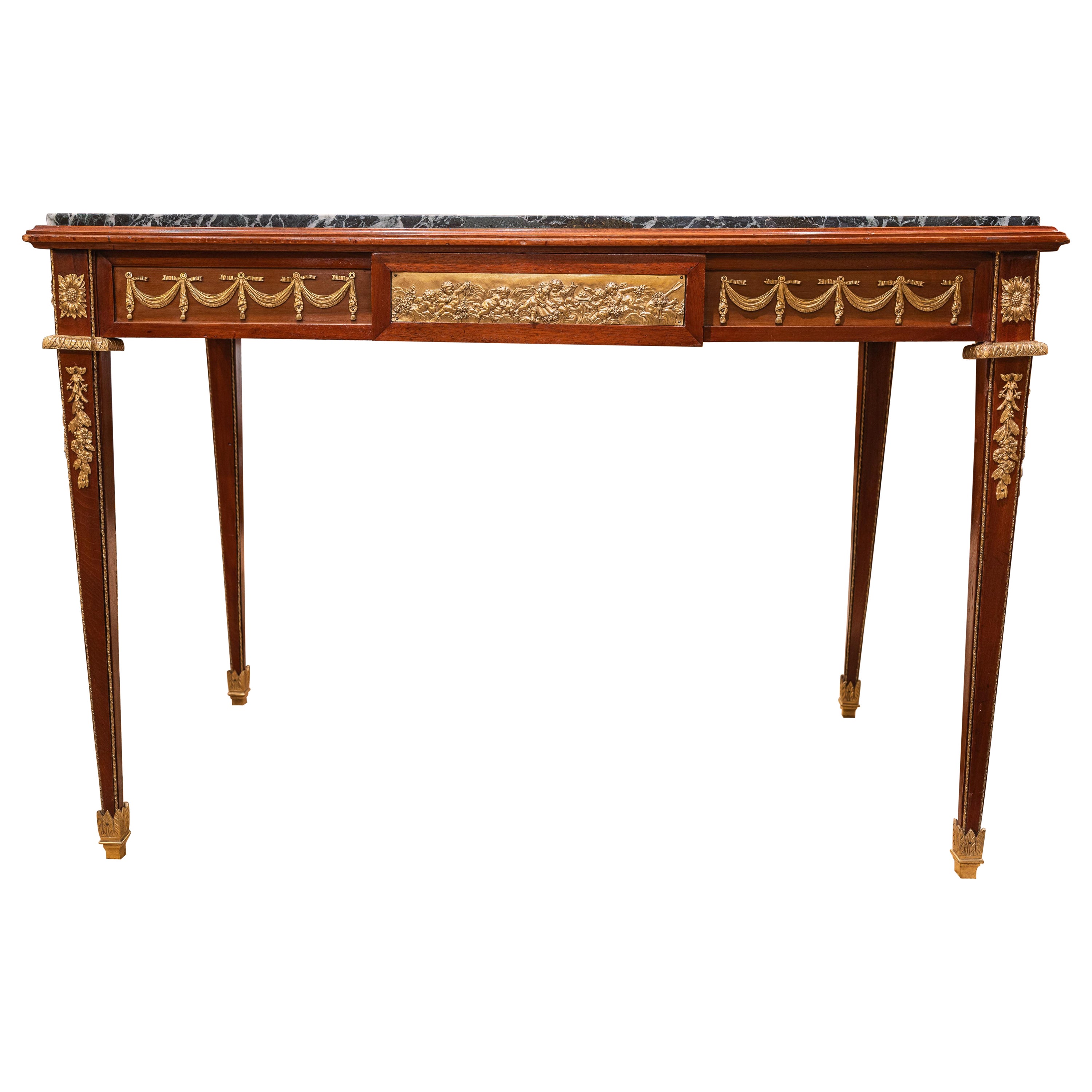 Fina mesa de centro Luis XVI francesa del s. XIX con finas monturas de bronce dorado de Kahn en venta