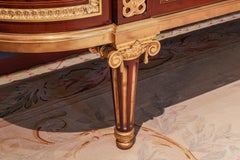 Feines Buffet im Louis-XVI-Stil des 19. Jahrhunderts von Paul Sormani aus Mahagoni und vergoldeter Bronze, montiert