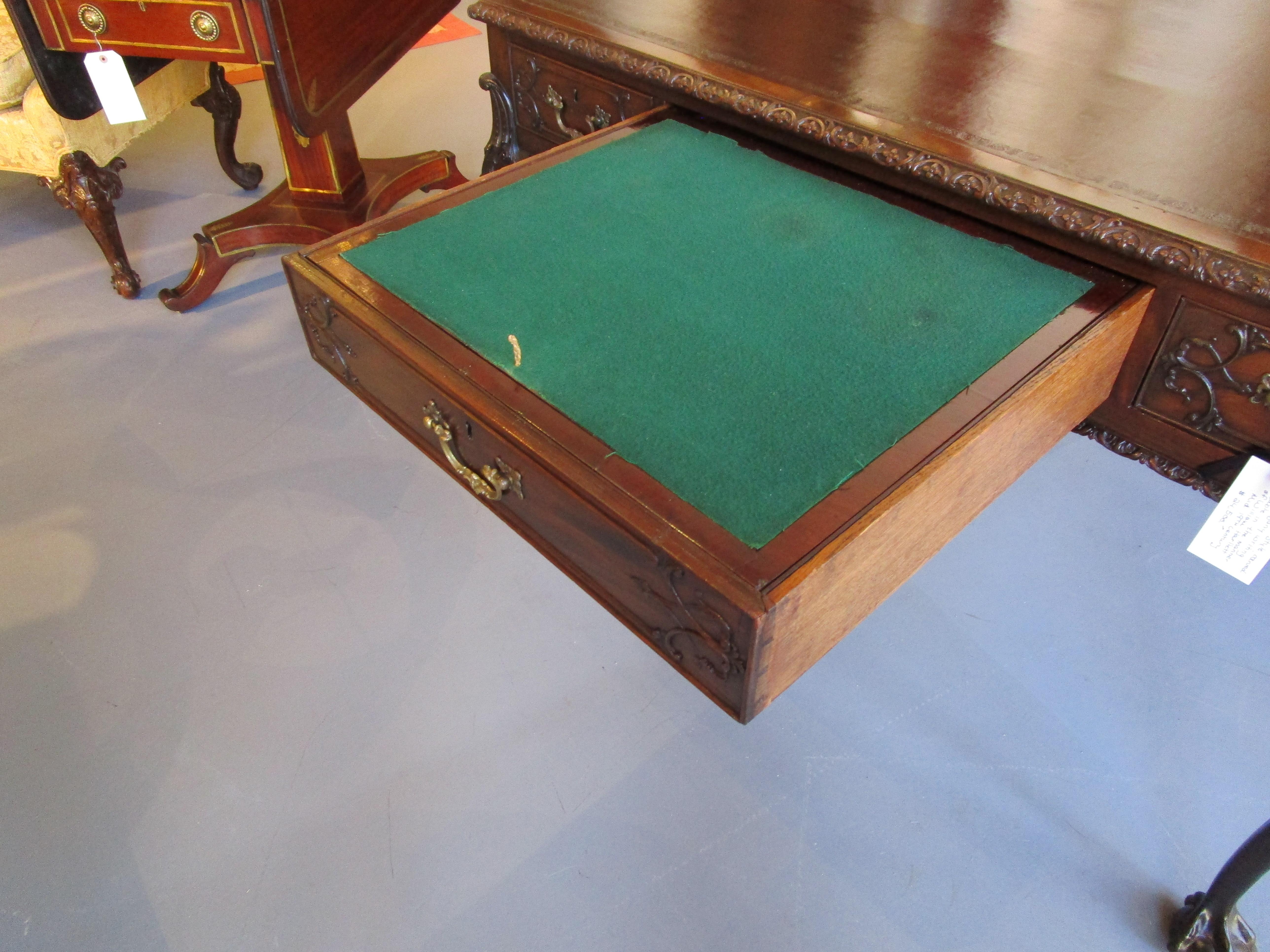 Fine 19th C Mahogany George 11 Writing Desk in the Manner of William Harllett For Sale 2