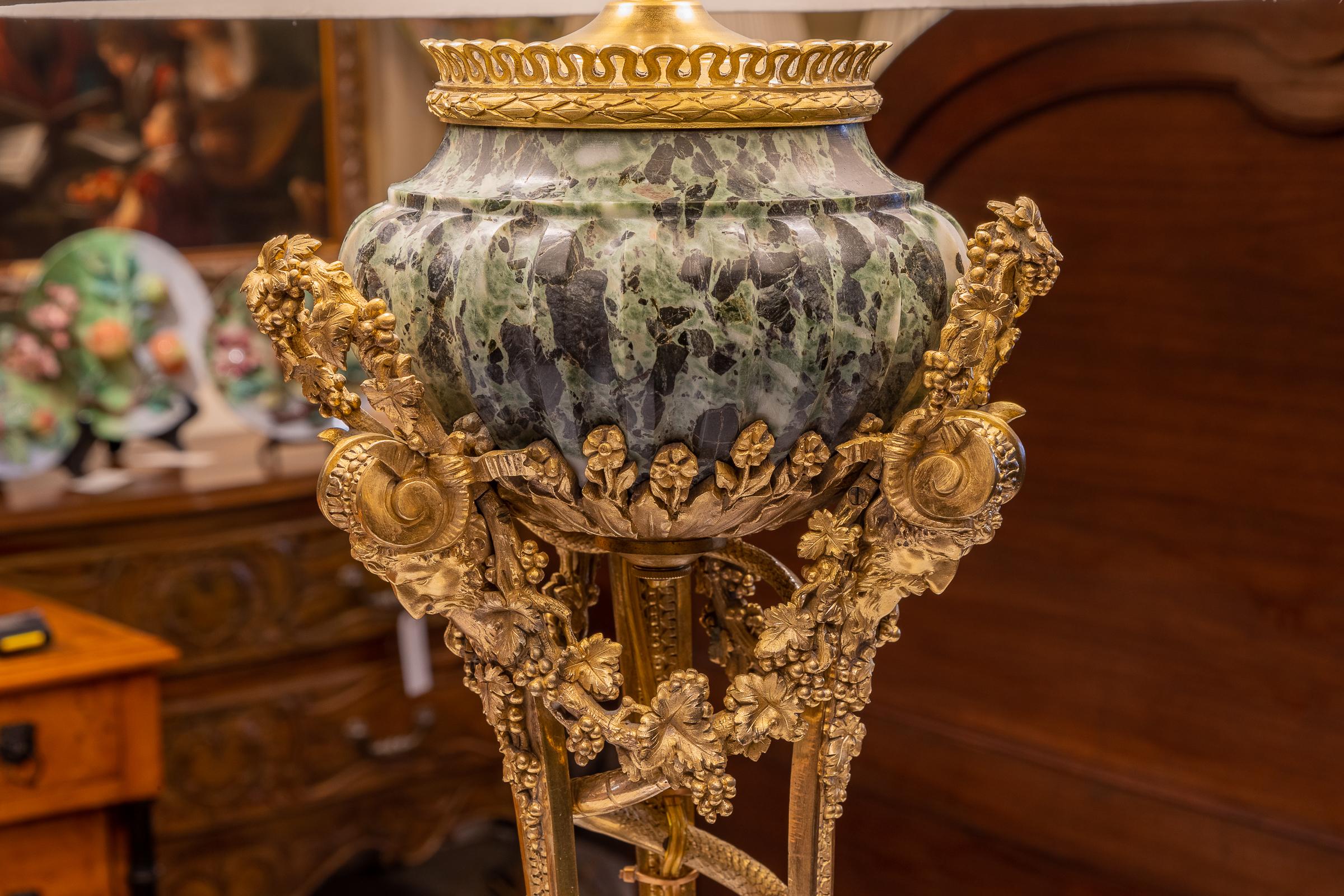 Louis Philippe Fine 19th Century Marble and Gilt Bronze Fine Tripod Large Lamp For Sale