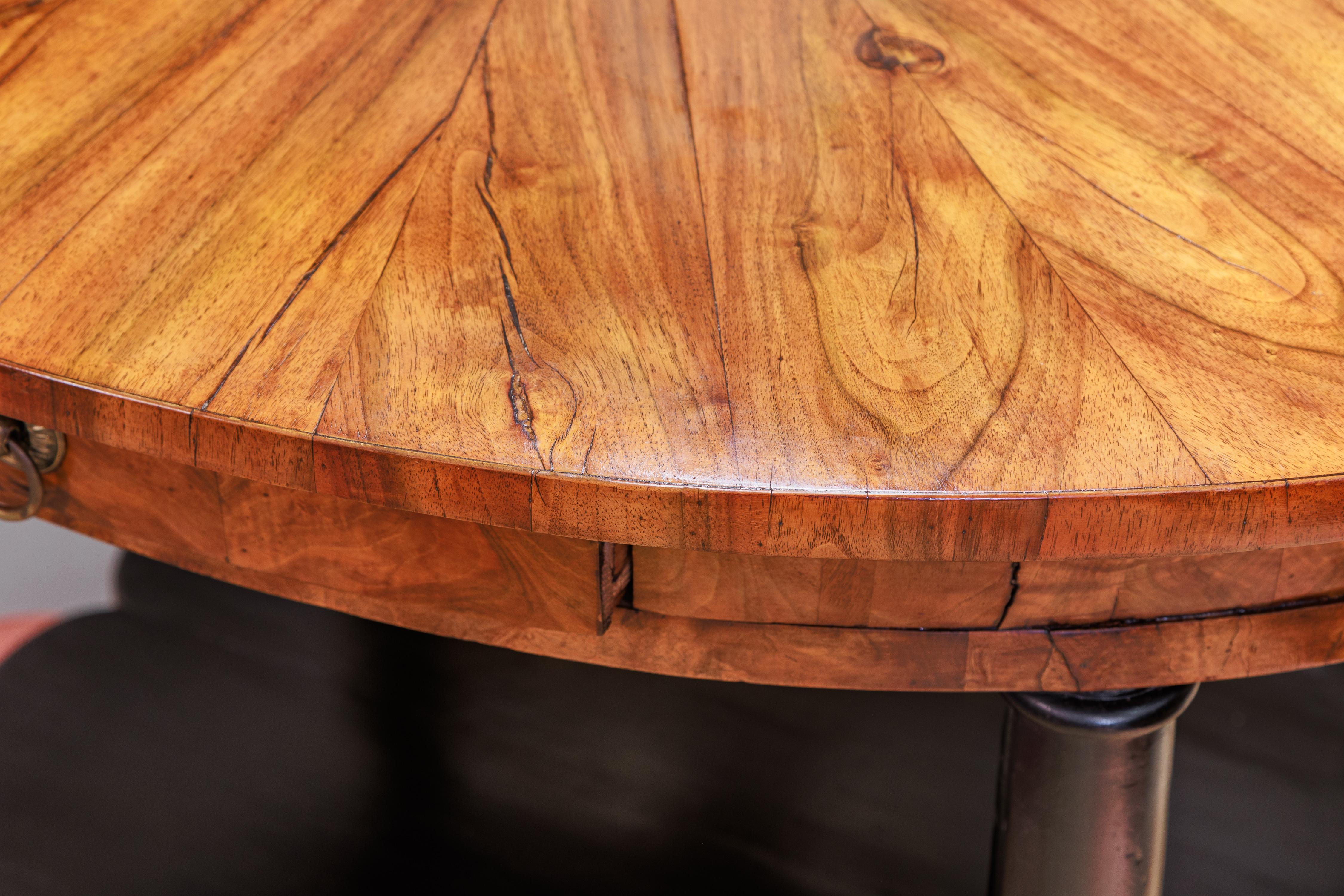 Walnut A fine 19th century Austrian Biedermeier walnut and ebonized centertable For Sale