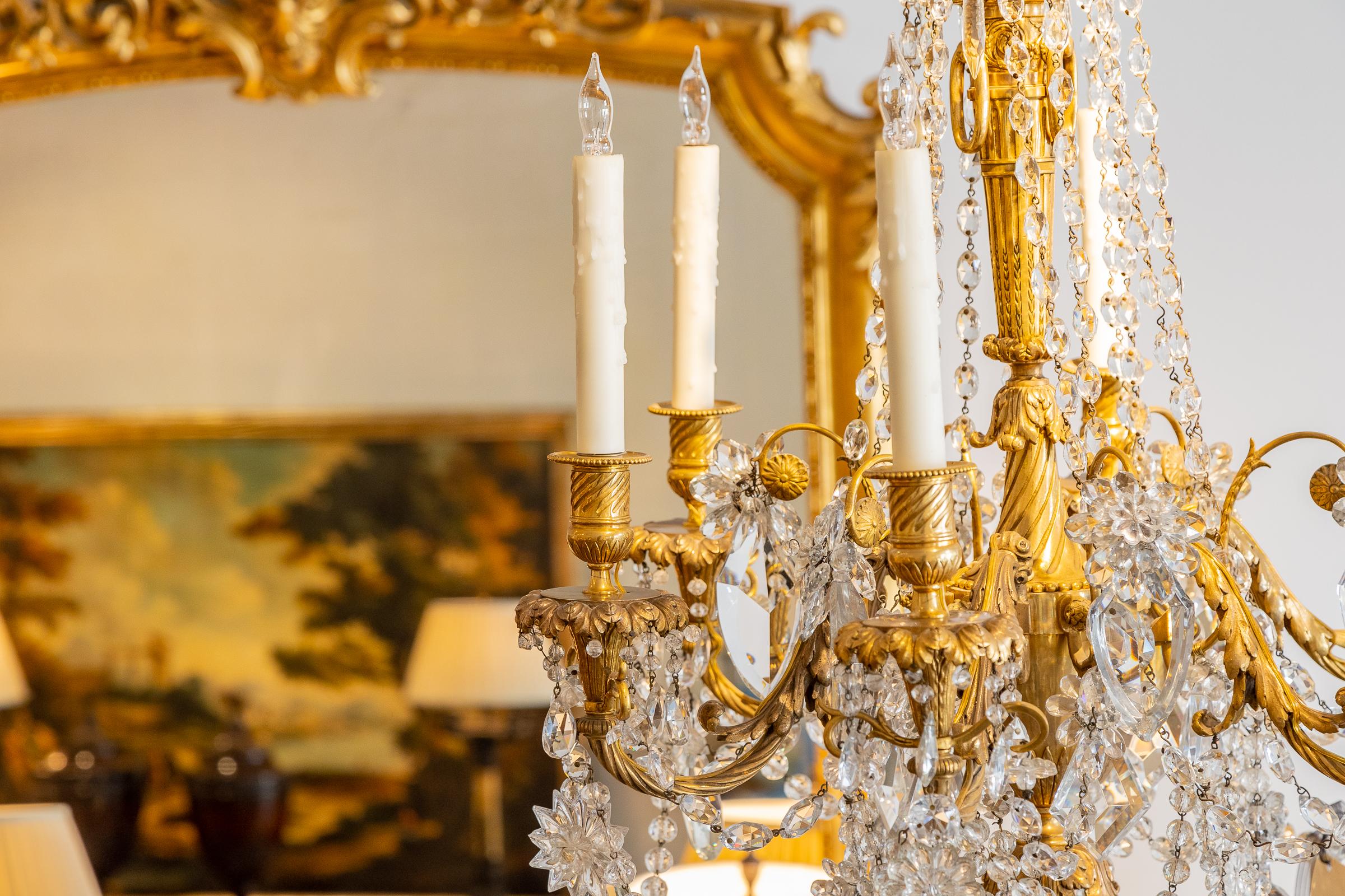Fine 19th Century Crystal and Gilt Bronze Chandelier French Louis XVI In Good Condition For Sale In Dallas, TX