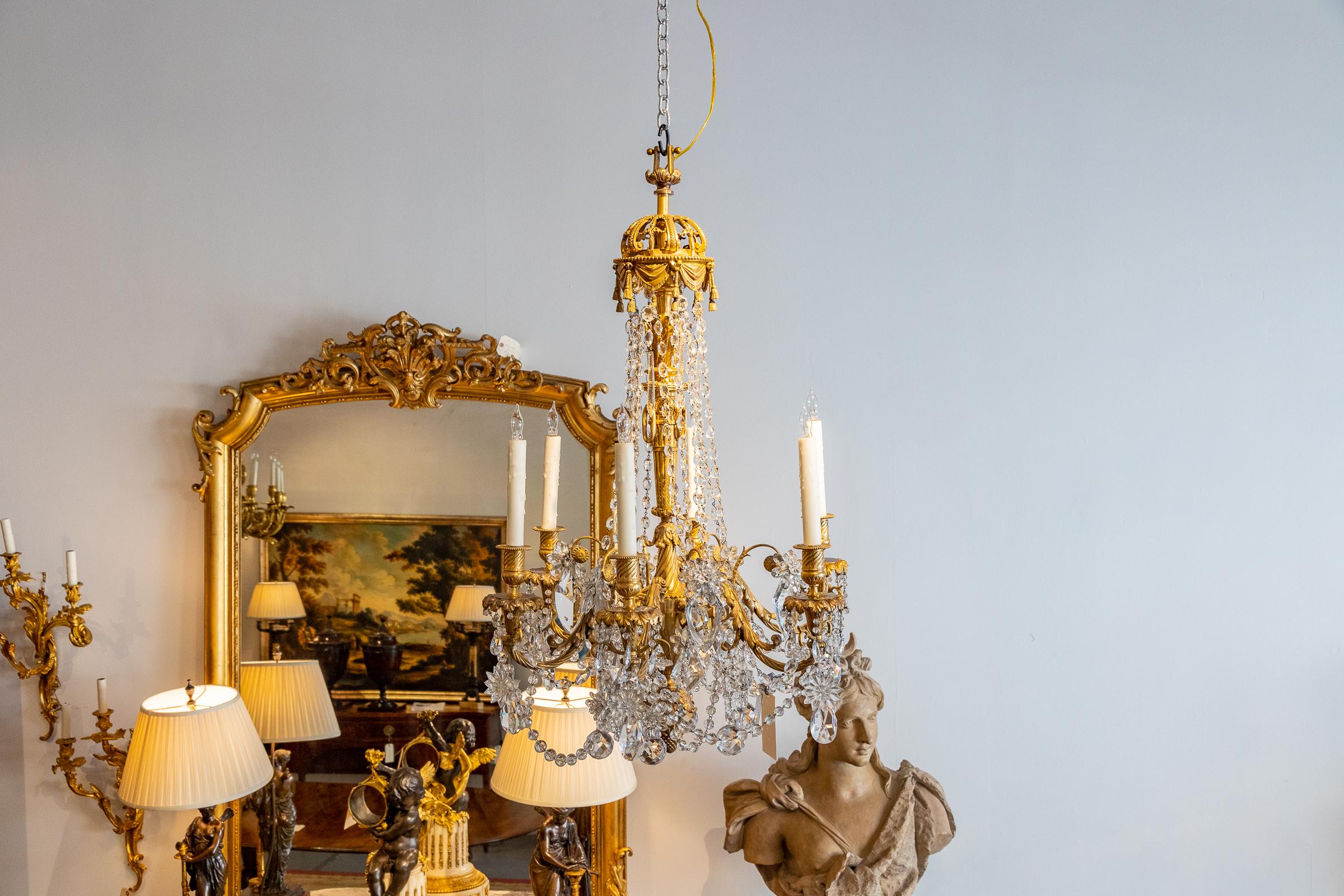 Fine 19th Century Crystal and Gilt Bronze Chandelier French Louis XVI For Sale 1