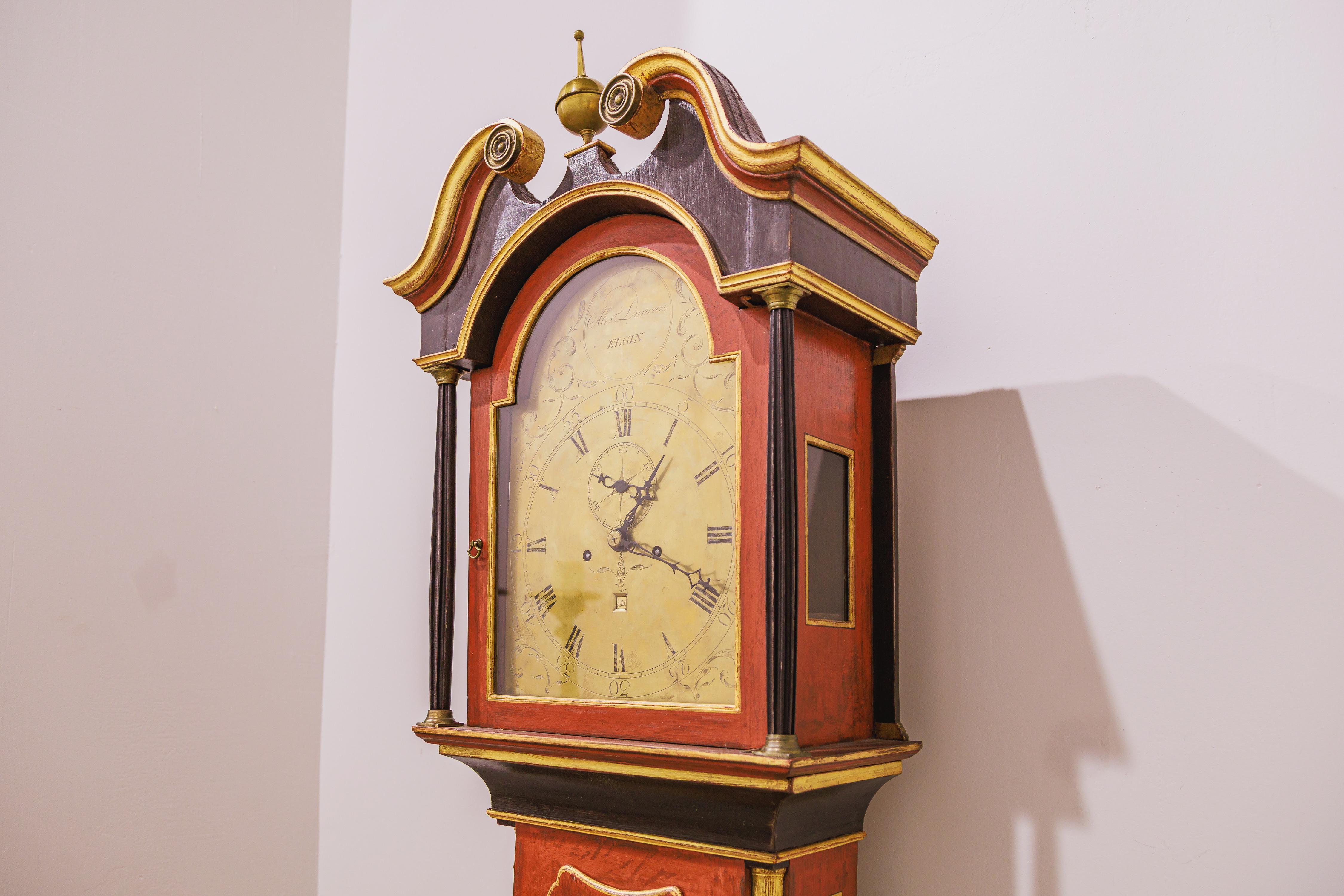 Wood A fine 19th century English red painted Chinoiserie  Grandfather clock For Sale