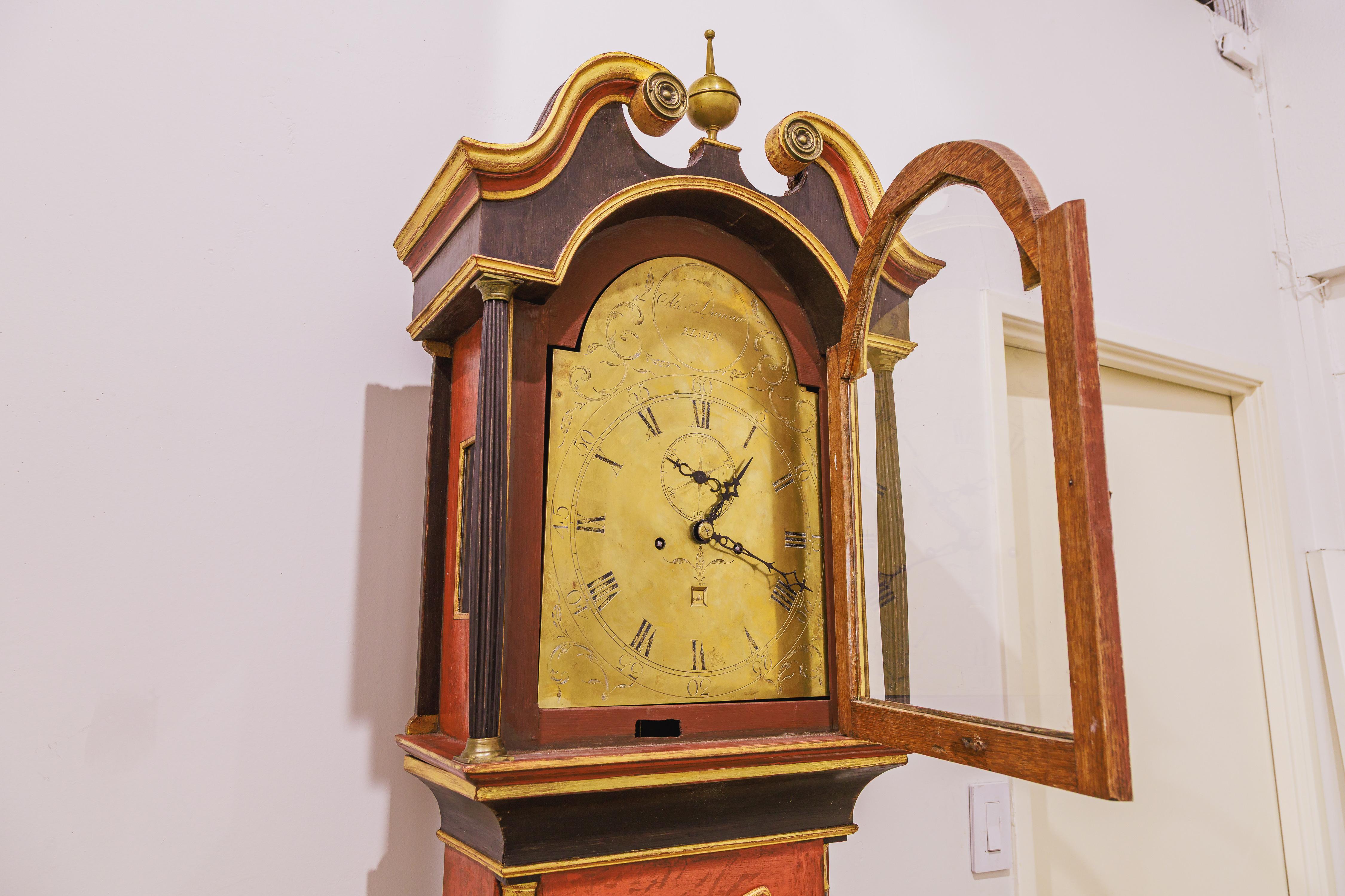 A fine 19th century English red painted Chinoiserie  Grandfather clock For Sale 1
