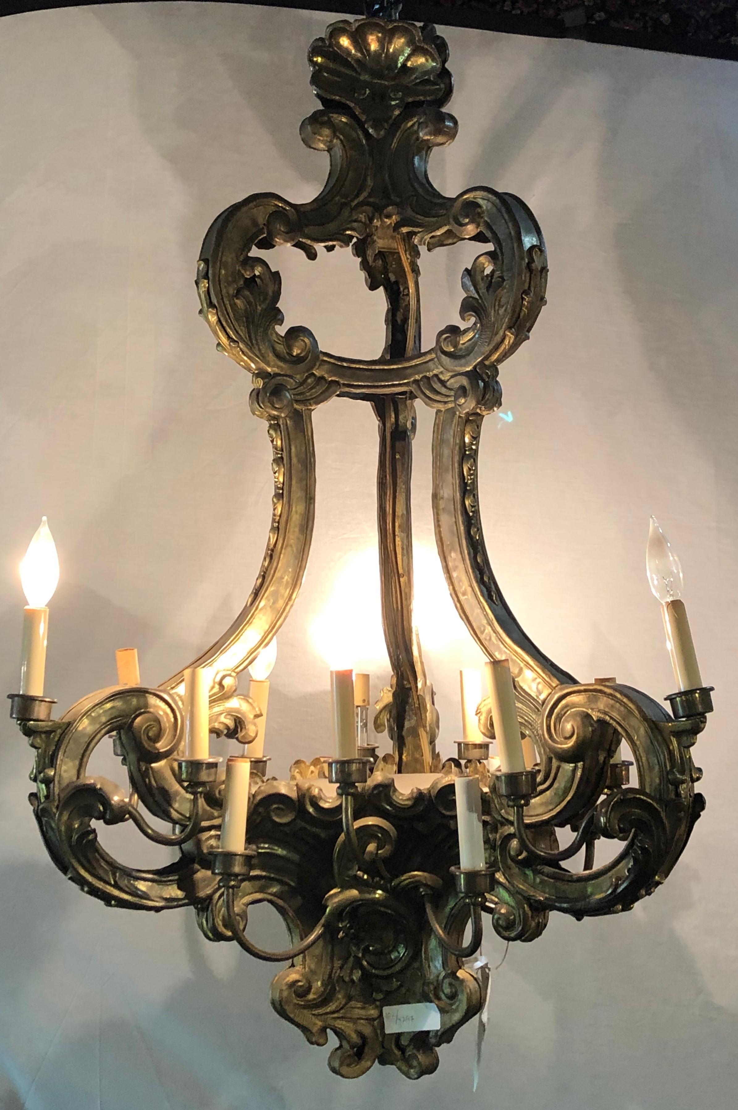 Fine 19th Century French Baroque Style Metal Chandelier im Zustand „Gut“ in Stamford, CT