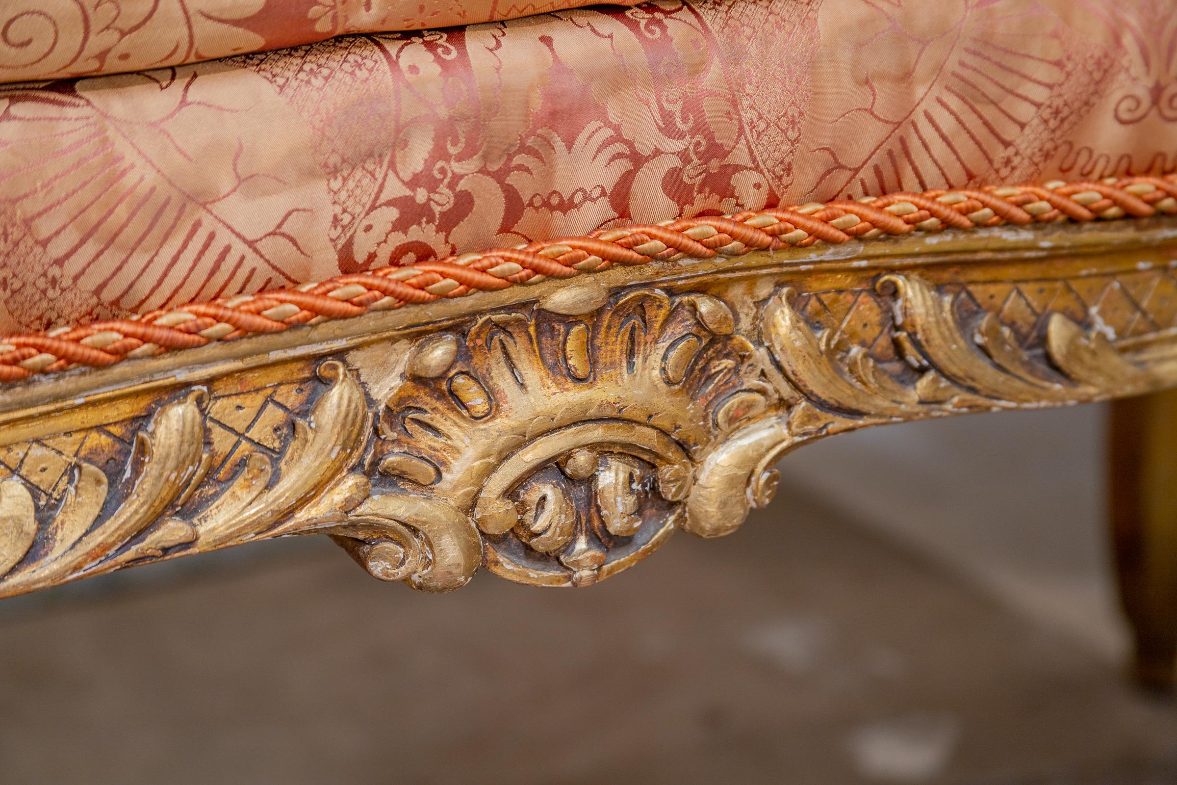 Hand-Carved Fine 19th Century French Regence Gilt Carved Bench