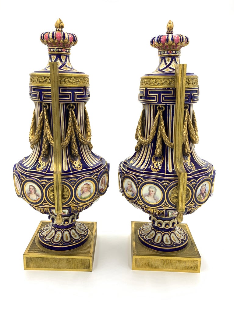 Fine 19th Century Pair of French Sevres Style Porcelain Vases For Sale 1