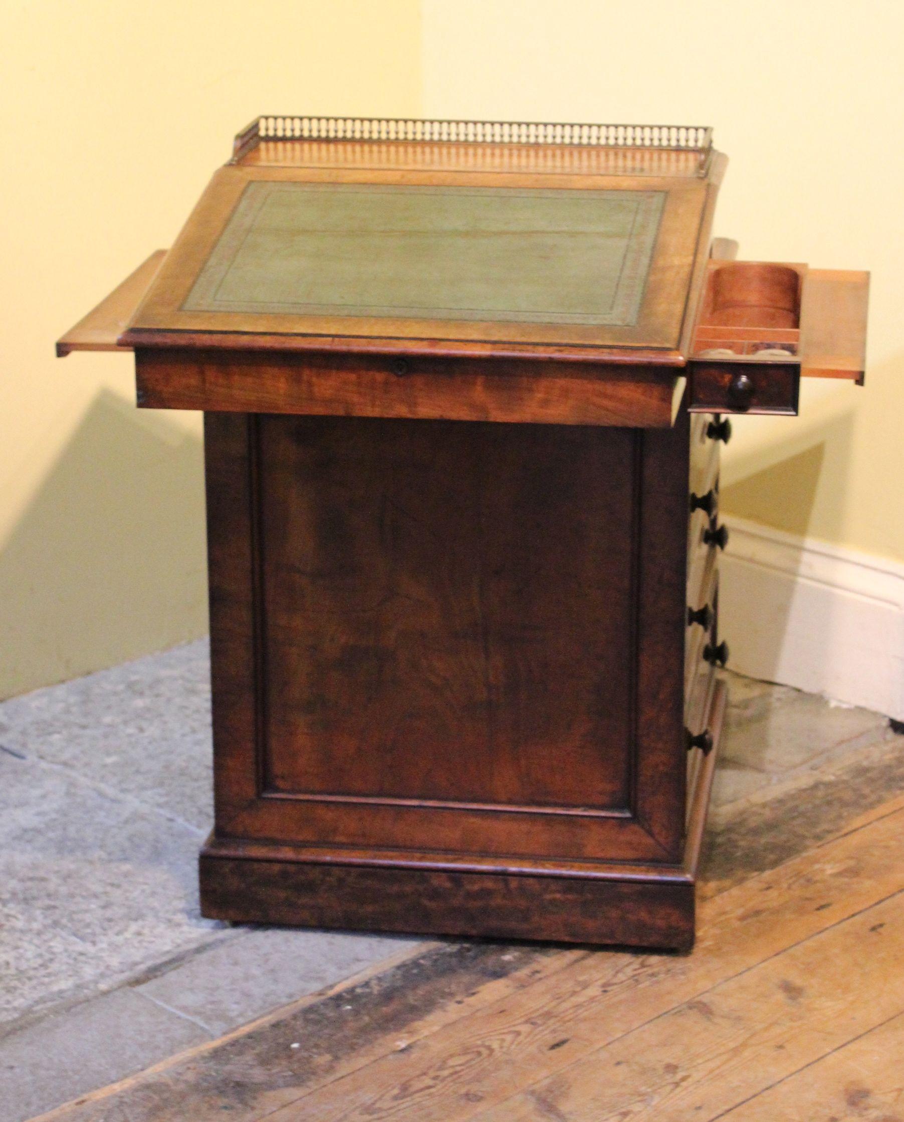 Bureau Davenport du 19ème siècle Bon état - En vente à Sherborne, GB