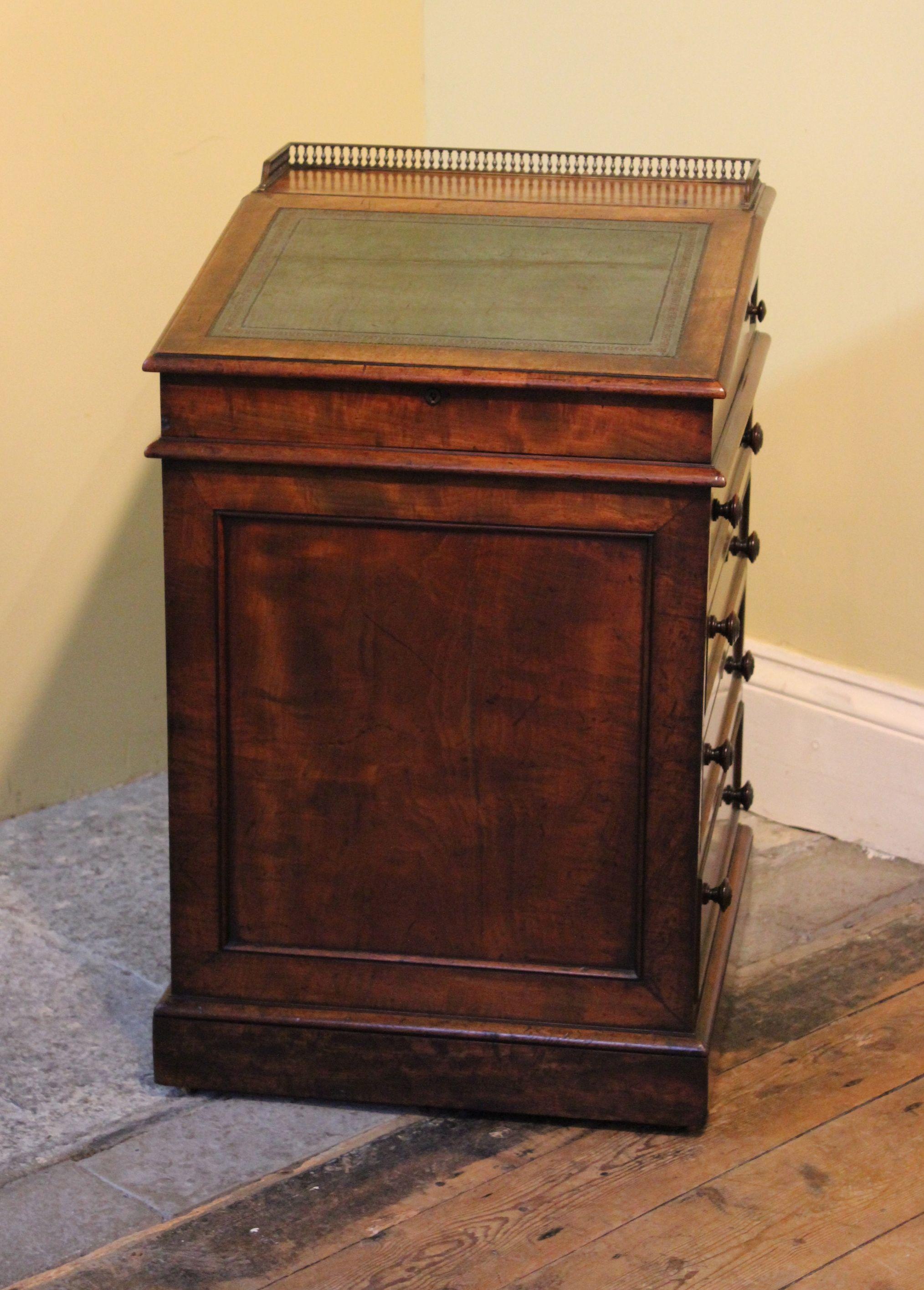 XIXe siècle Bureau Davenport du 19ème siècle en vente