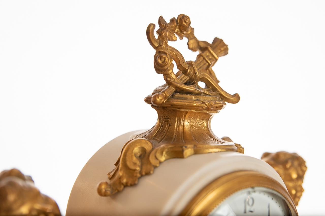 Late Victorian Fine 8 Day Striking Ormolu & White Marble Clock with Cherubs, Late 1800s