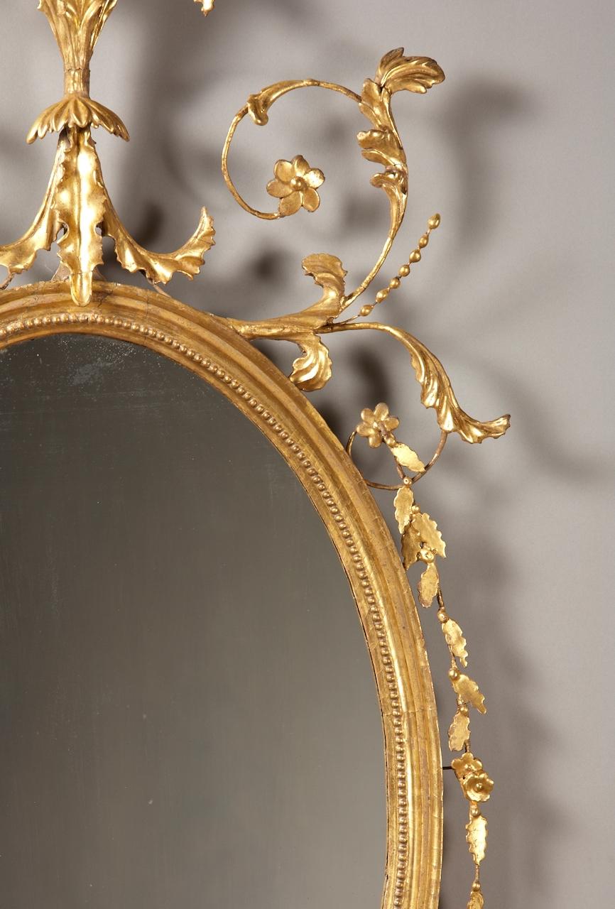 Fine American Carved Giltwood Oval Mirror, Circa 1770 For Sale 1