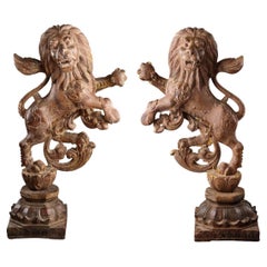 Antique A Fine and Decorative Pair of Rampant Lions