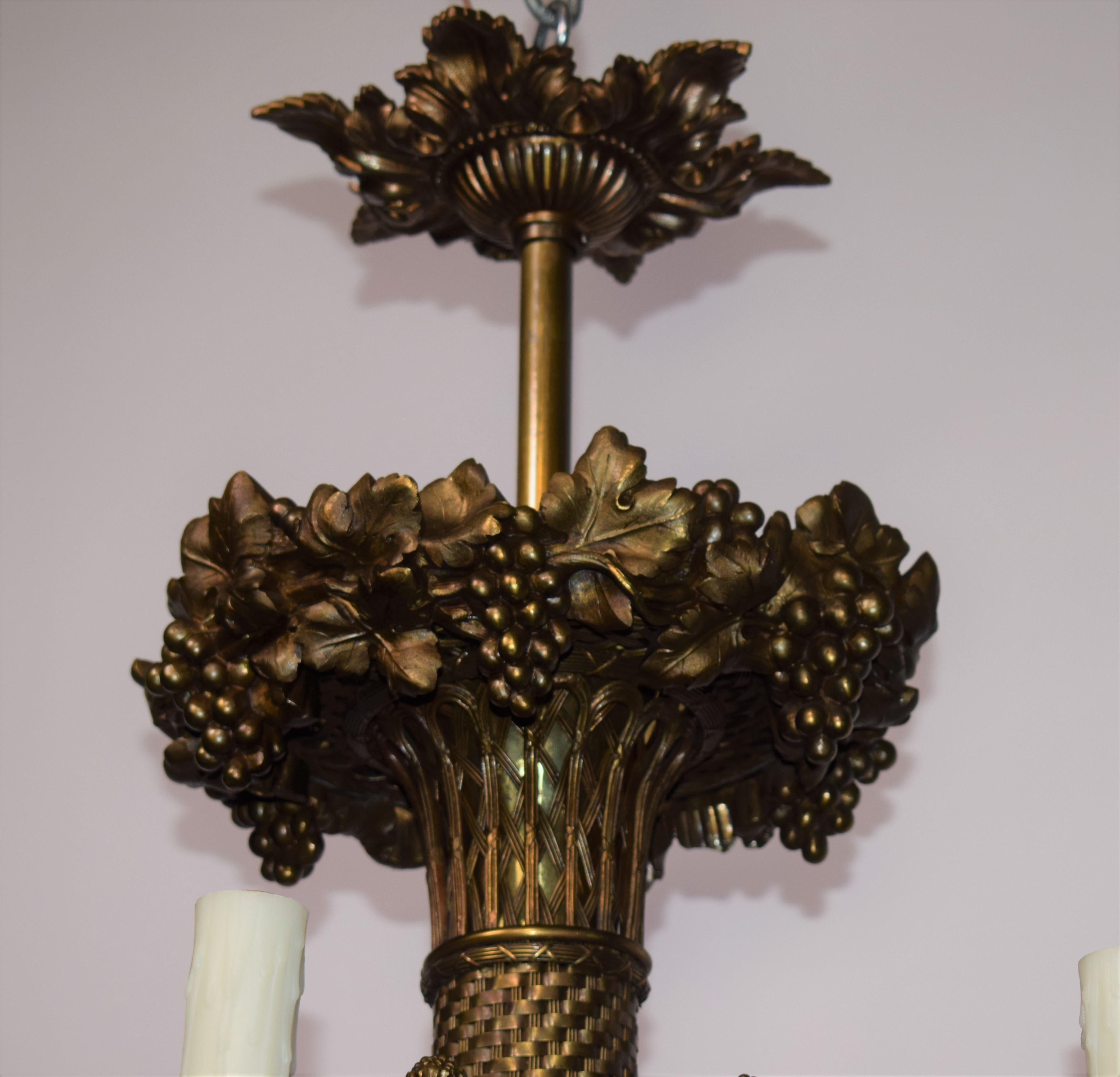 Fine and Elegant Neoclassical Gilt Bronze Chandelier For Sale 2