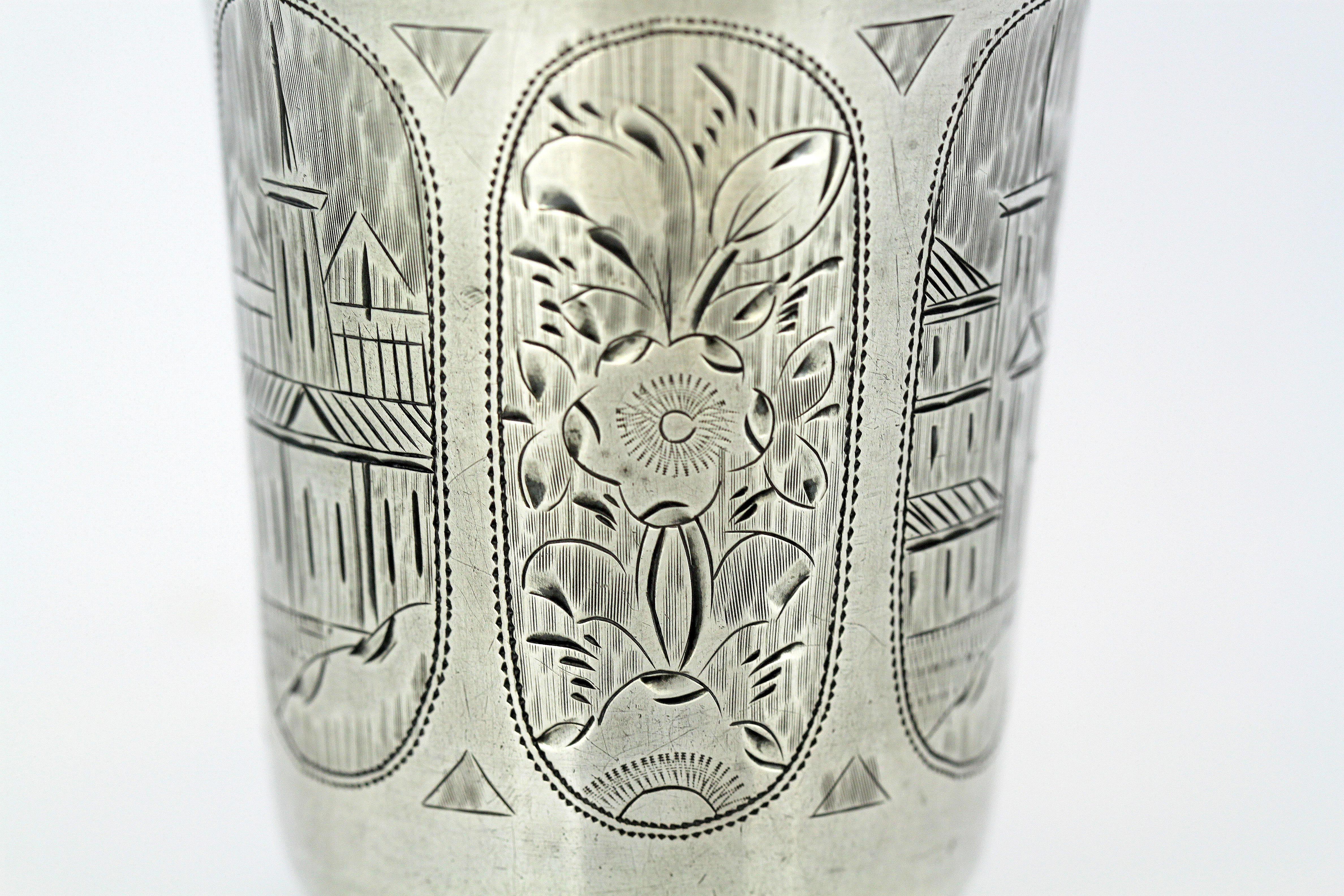 Fine and Impressive Antique Russian Silver Kiddush Cup, by Israel Eseevich In Good Condition In Braintree, GB