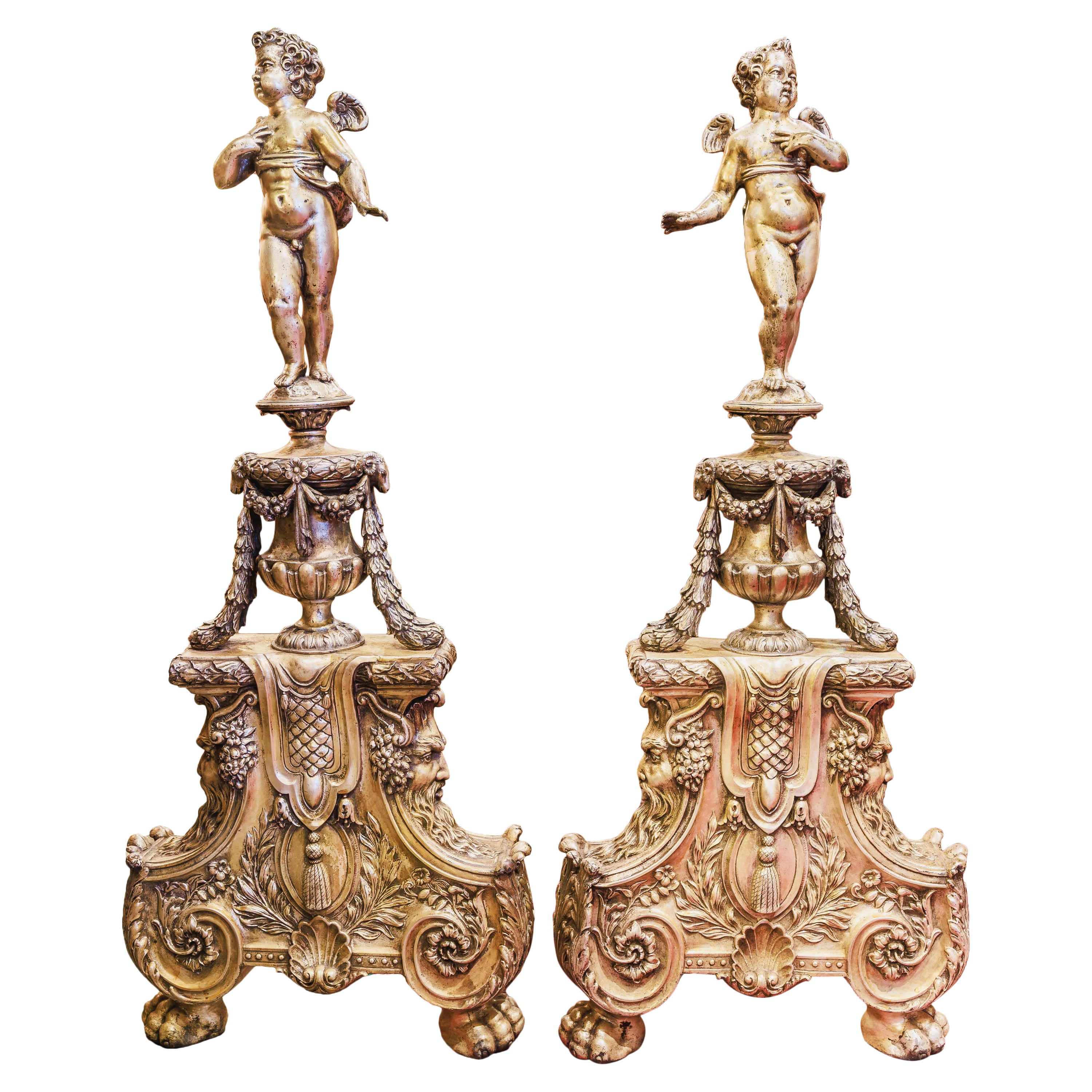 Un par de chenets italianos de bronce plateado de tamaño fino y palaciego en venta