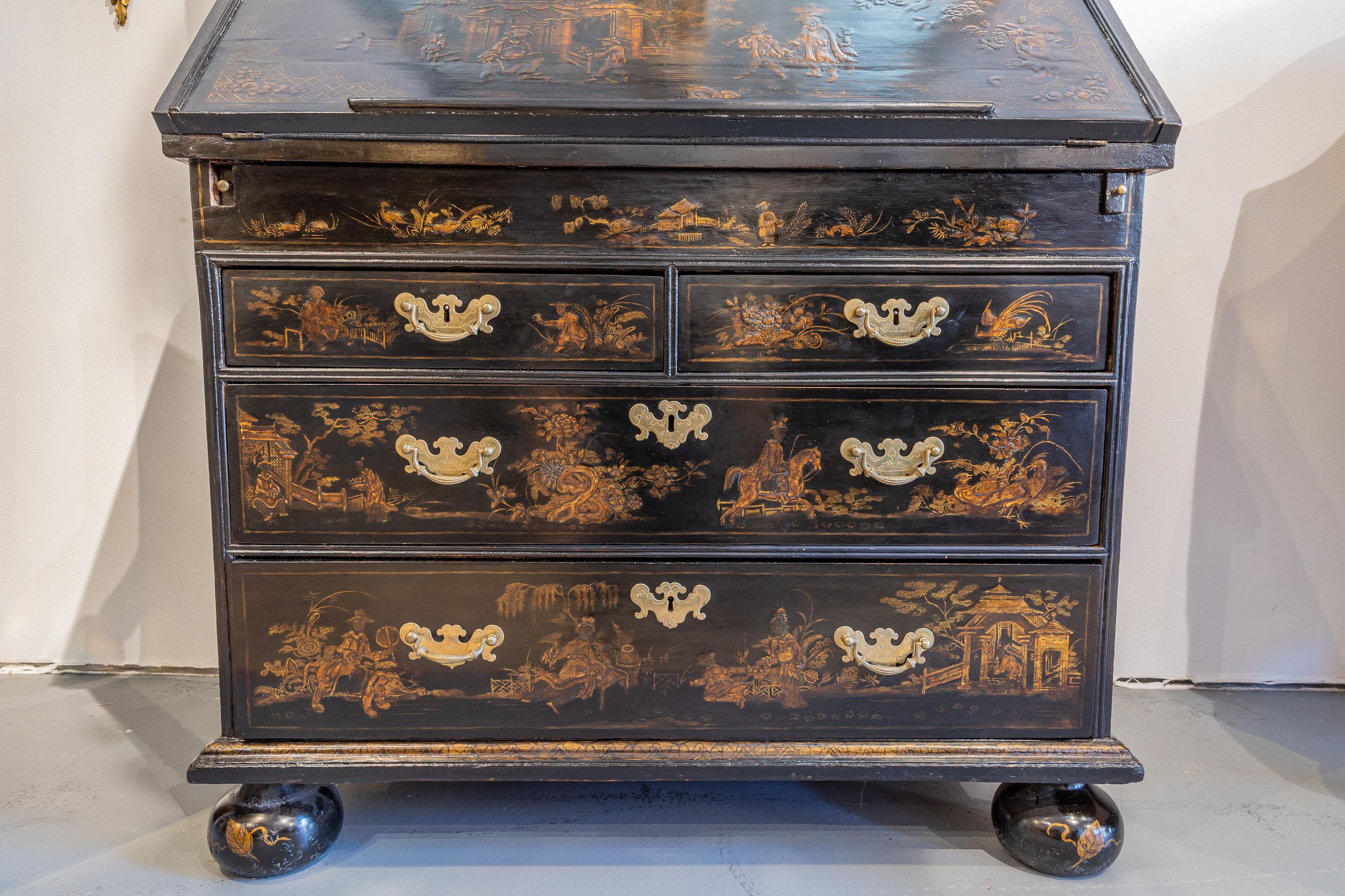 Fine and Rare 18th C  Georgian Black Lacquered and Chinoiserie Secretary For Sale 1