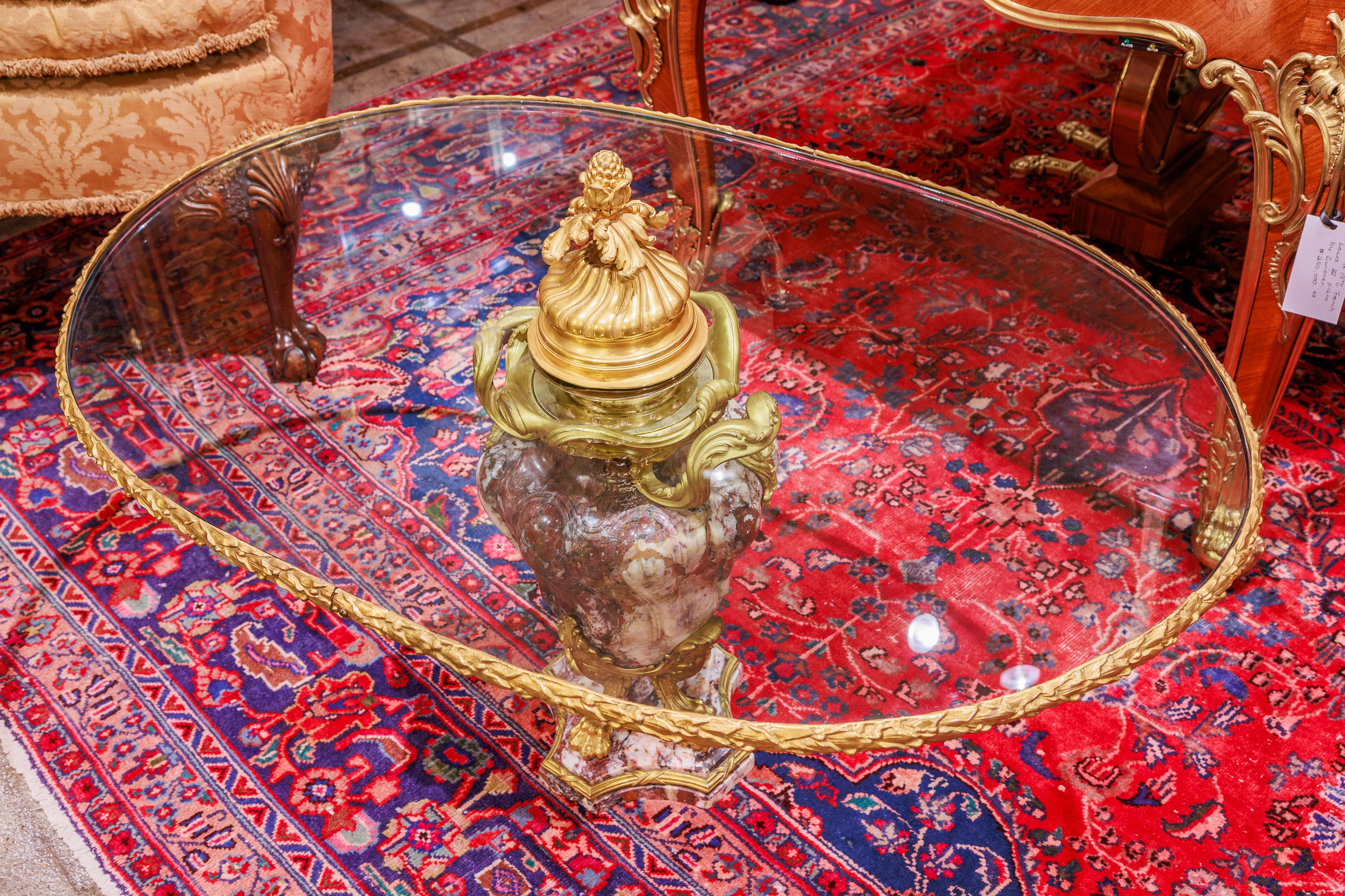 Doré Une belle et rare table à cocktail française du 19ème siècle par A Link en vente