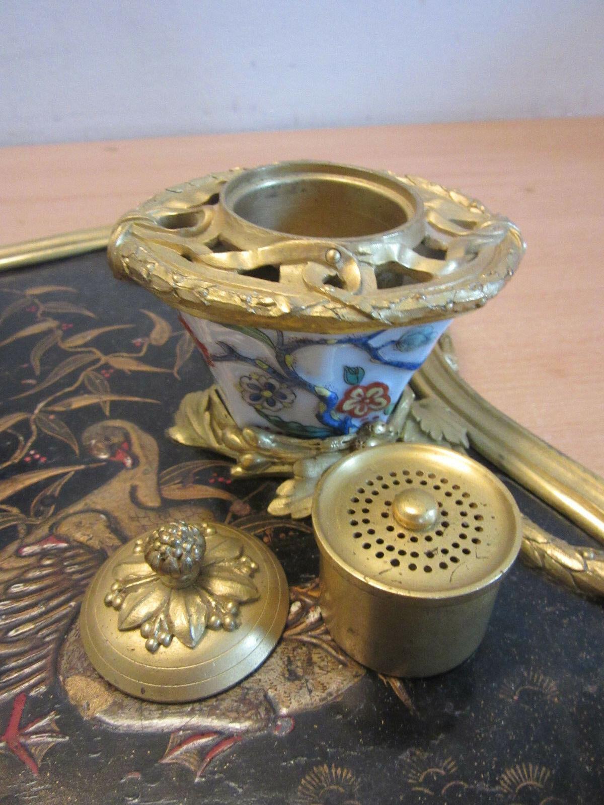 Fine and Rare Large 19th C Chinoiserie Inkwell with Porcelain Bell and Ink Pot For Sale 1