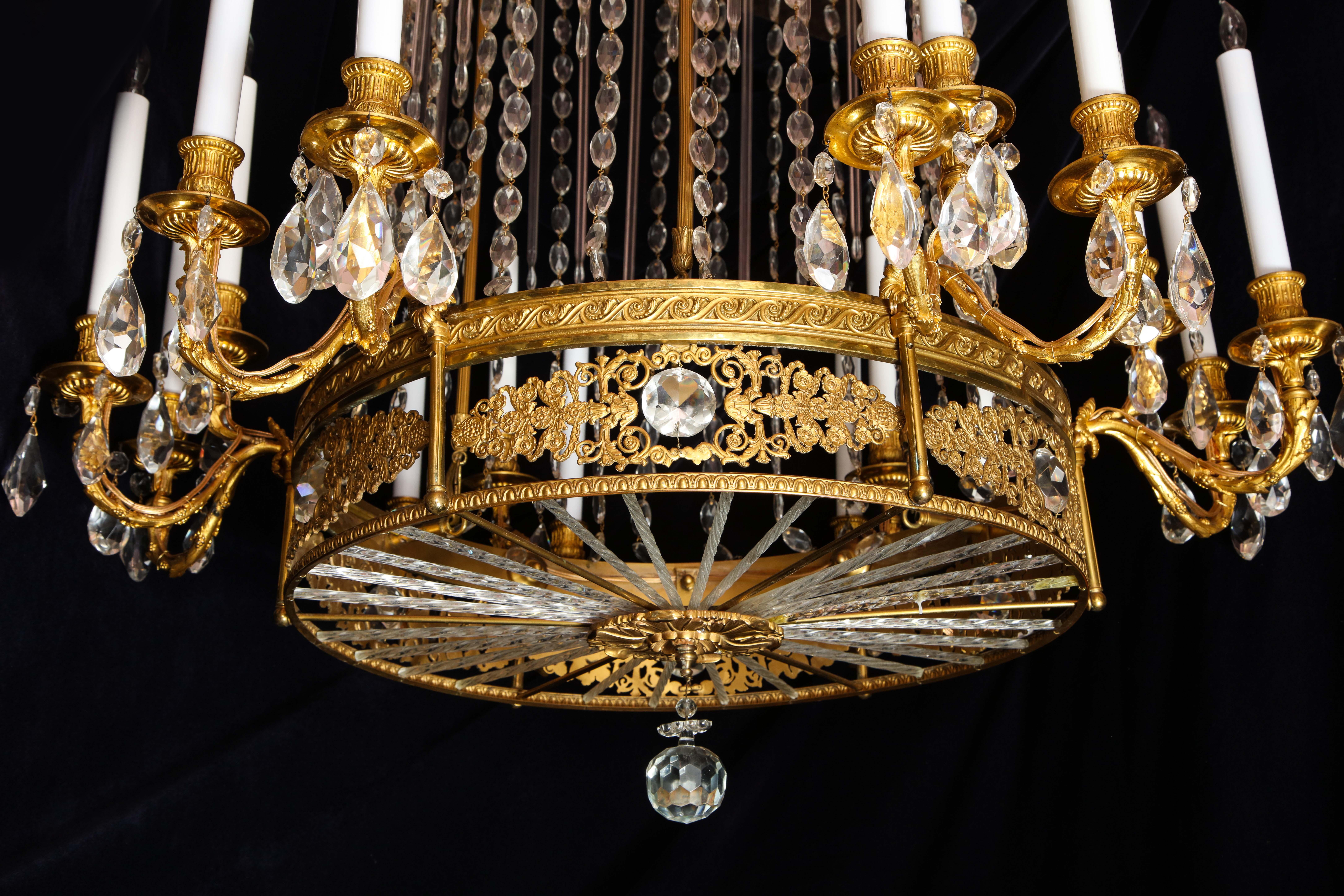 Fine Antique French Louis XVI Style Gilt Bronze and Cut Crystal Chandelier For Sale 3