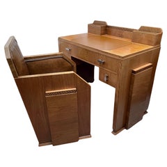 Ein feiner Art déco-Schreibtisch und Stuhl