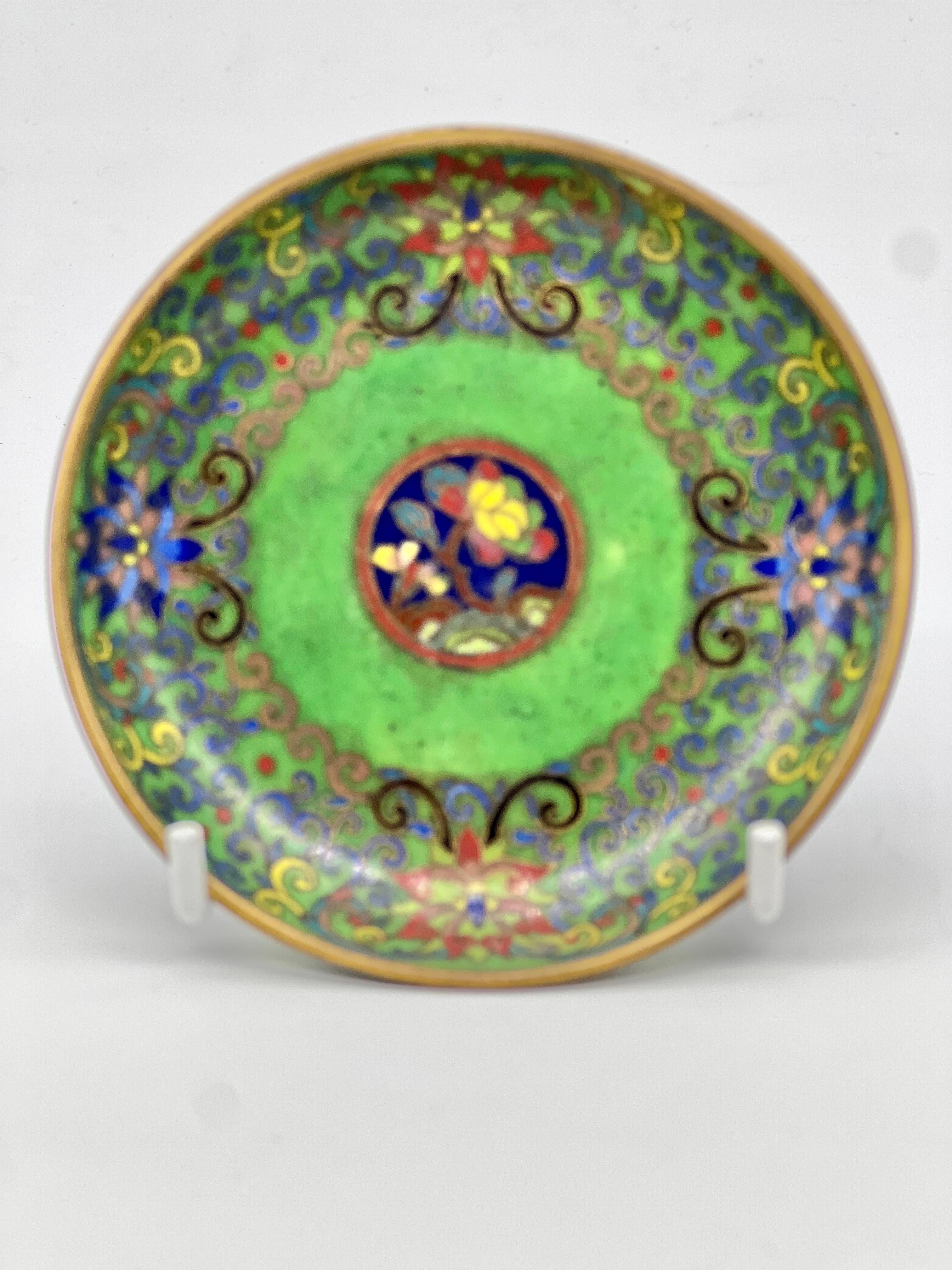 Fine Chinese Cloisonne Enamel Plate / Dish / Tray, 19th Century For Sale 6