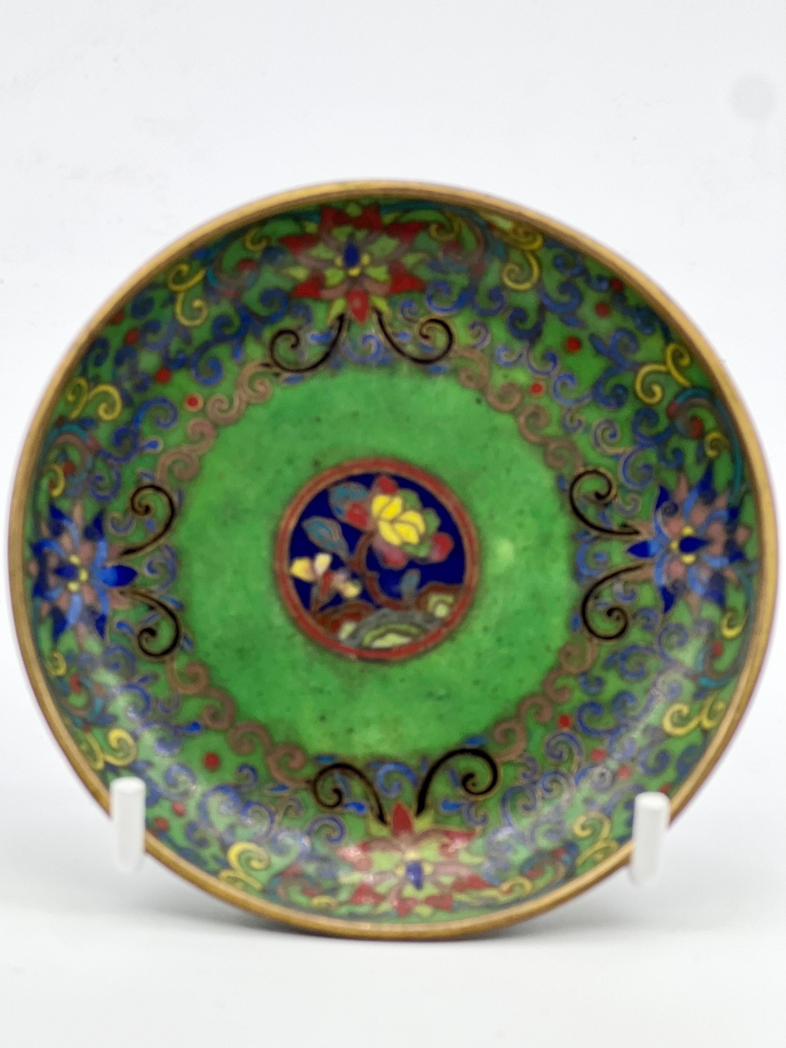 Fine Chinese Cloisonne Enamel Plate / Dish / Tray, 19th Century For Sale 8