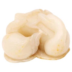 Fina talla china de "gansos" de jade celadón pálido