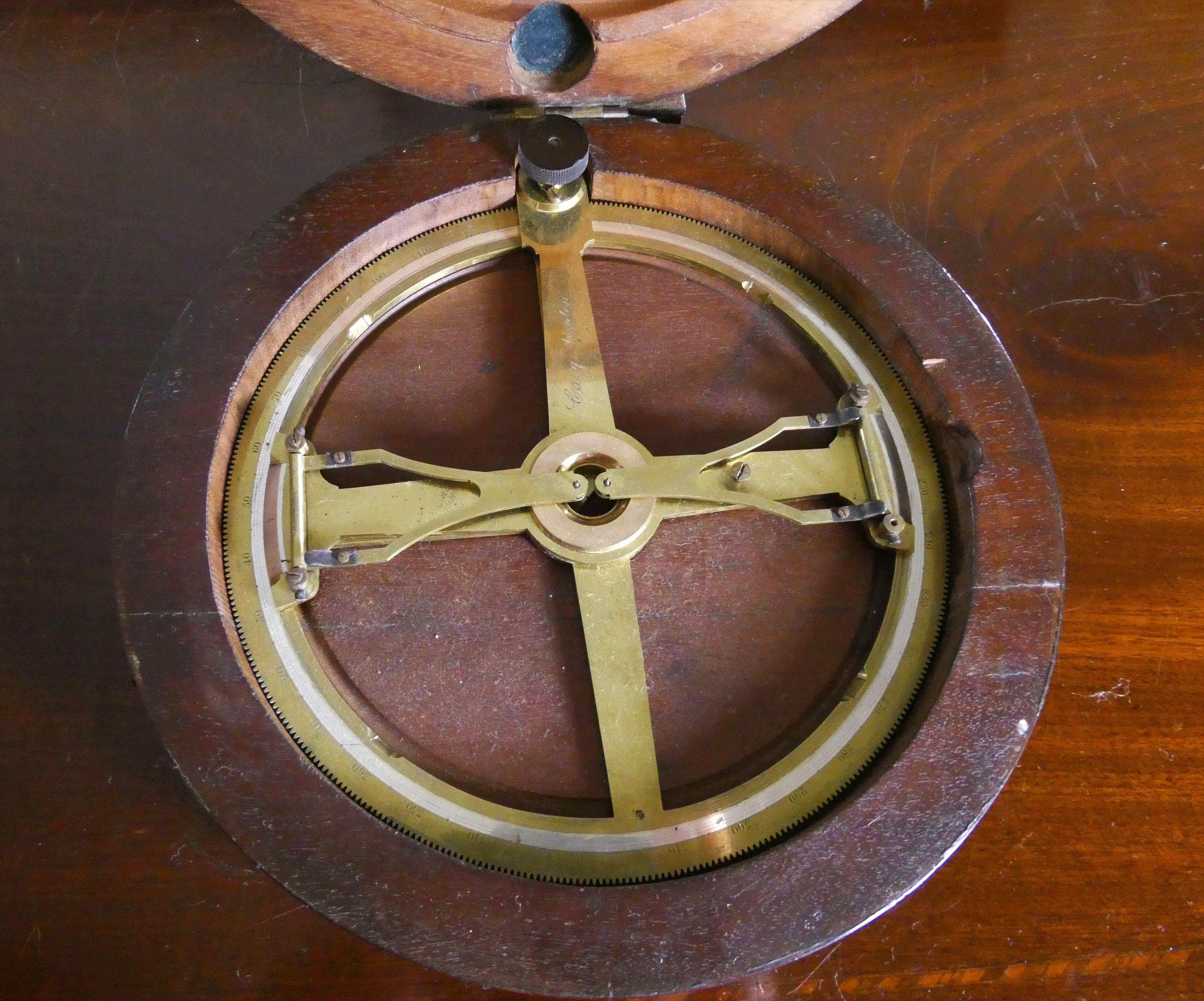 Fine Circular Protractor by William Cary, London c.1810 For Sale 2