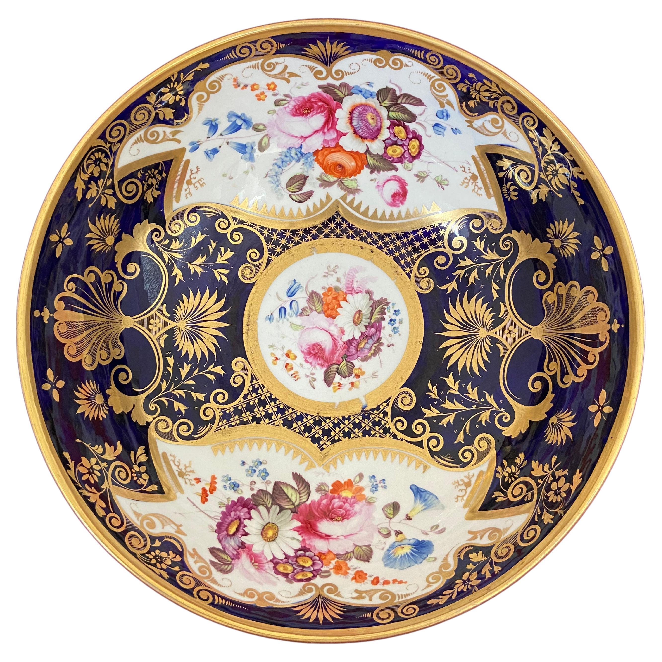 Fine Porcelain Punch Bowl A.I.C. C.1820 en vente