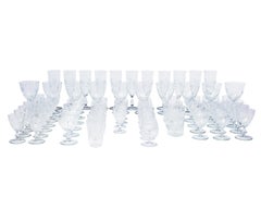 A fine collection of 1930’s Riihimaki savoy vine etched glasses