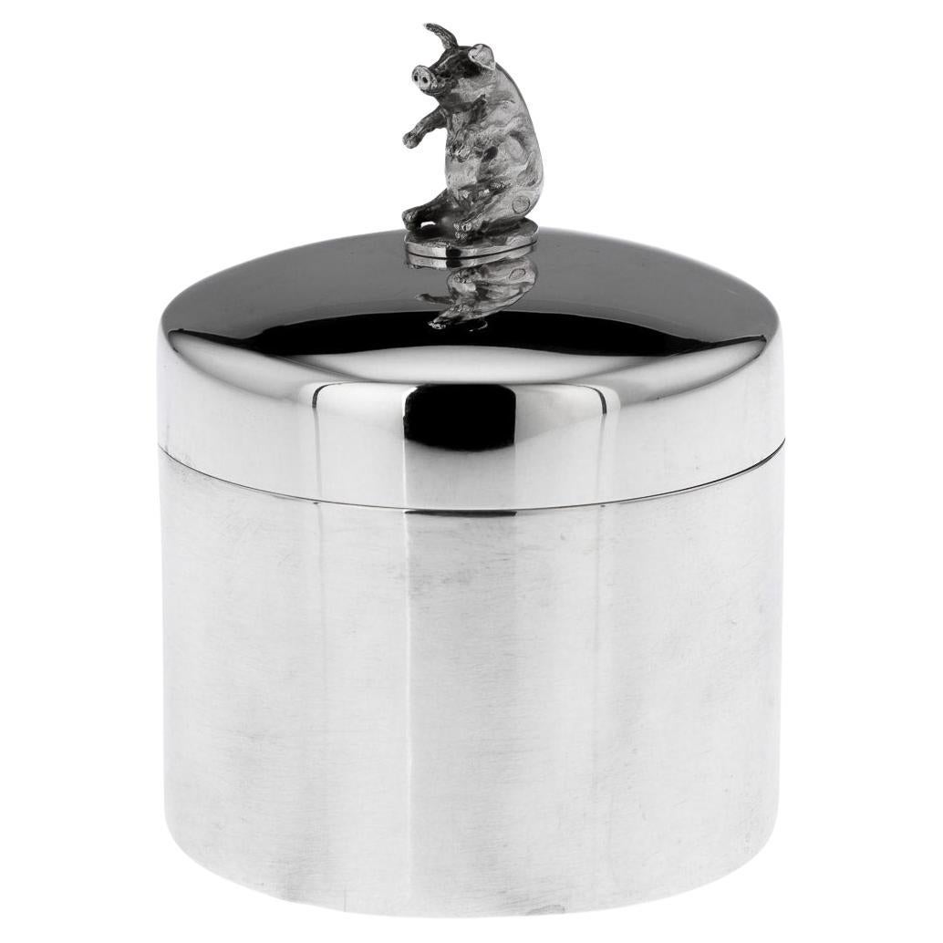 A Fine Contemporary Solid Silver "Lucky Pig" Box, London, c.2009