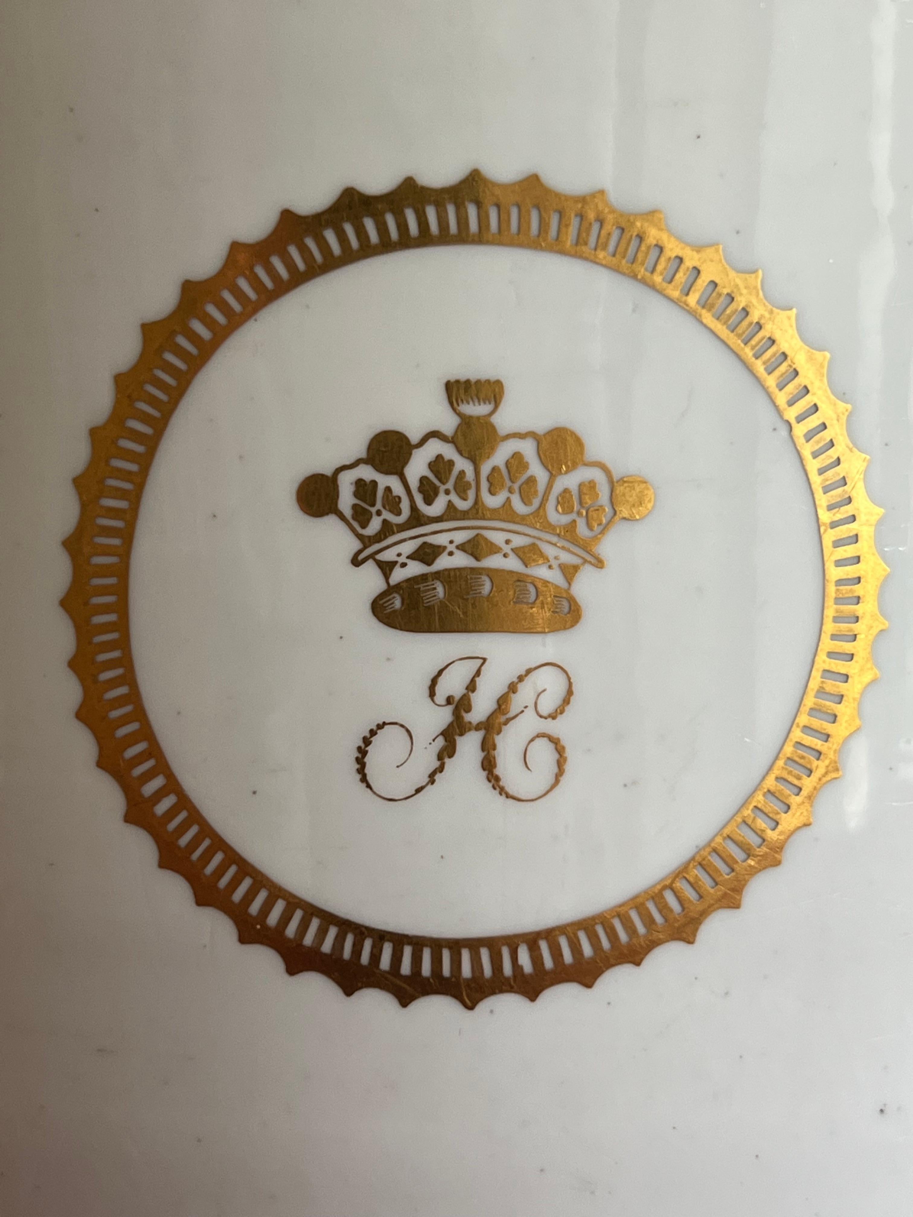 18th Century and Earlier A fine Derby Porcelain Ice Pail and Cover c.1790