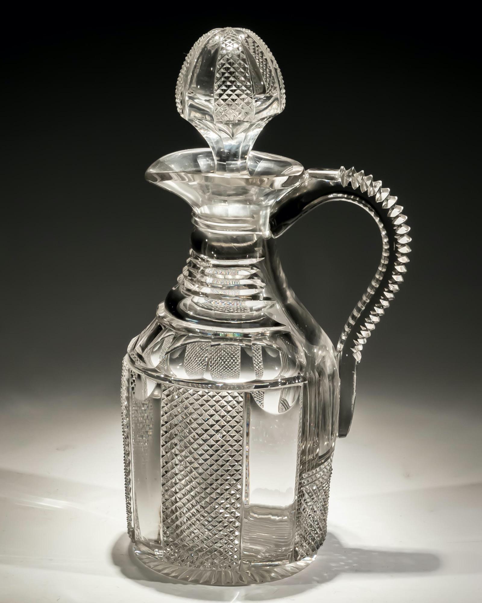 Jarra de clarete de la Regencia con diamantes finos y talla de pilar principios del siglo XIX en venta