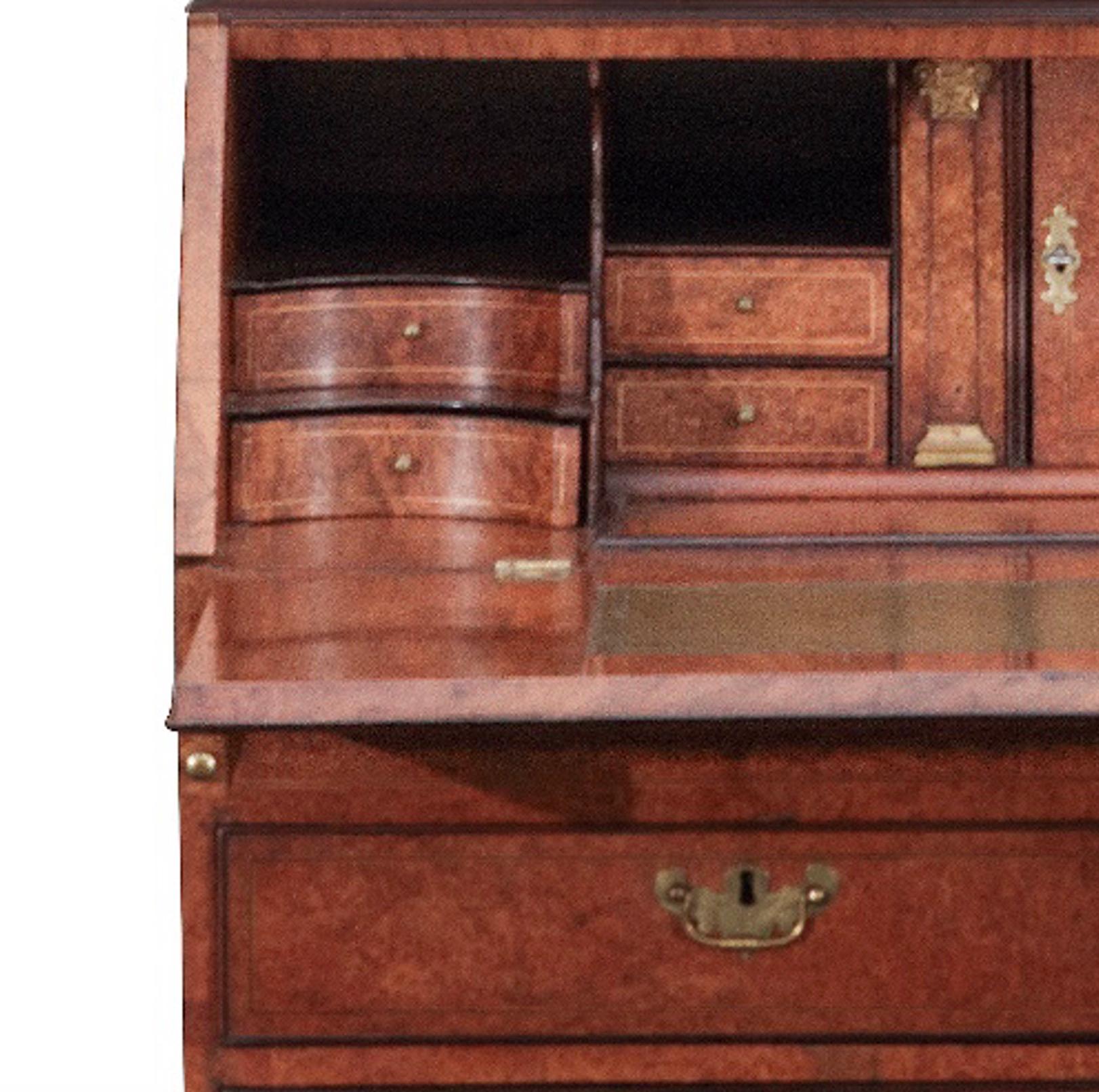 18th Century and Earlier A fine Dutch 18th-century oak and amboyna bureau cabinet with mirror doors For Sale